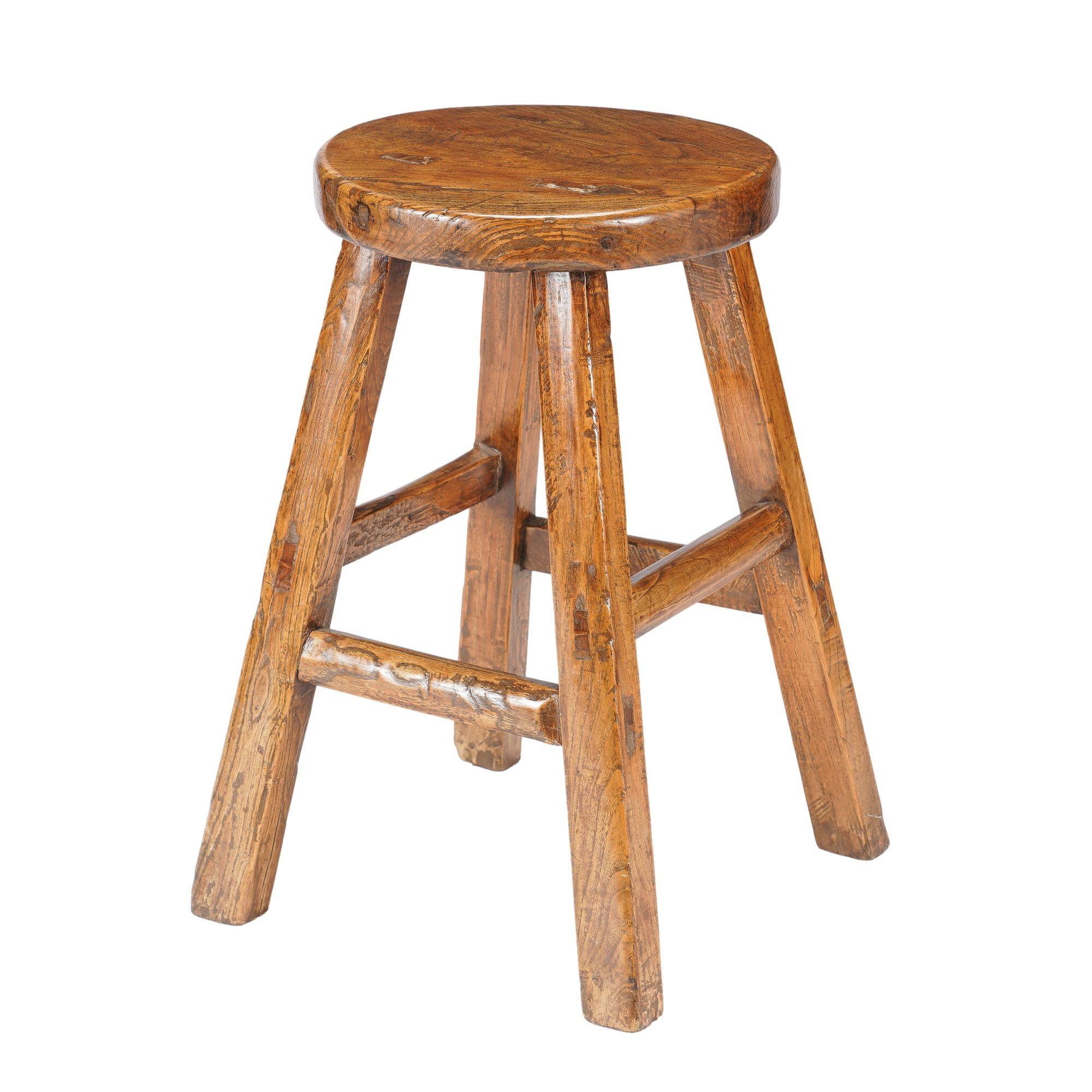Tabouret à assise circulaire en bois d'orme chinois, C.I.C. 1875-1900 en vente 1