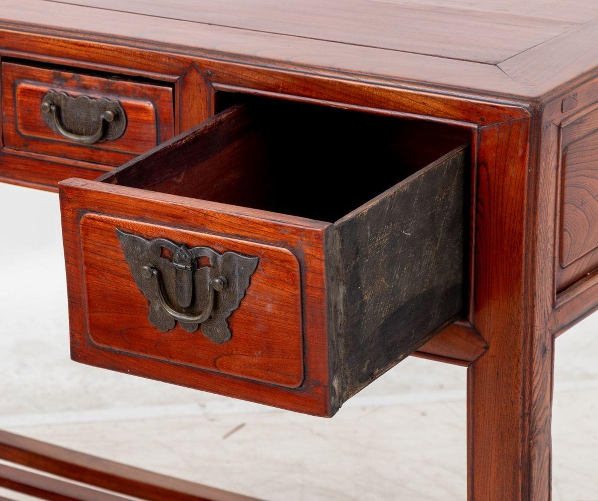 XIXe siècle Bureau en orme de Chine en vente