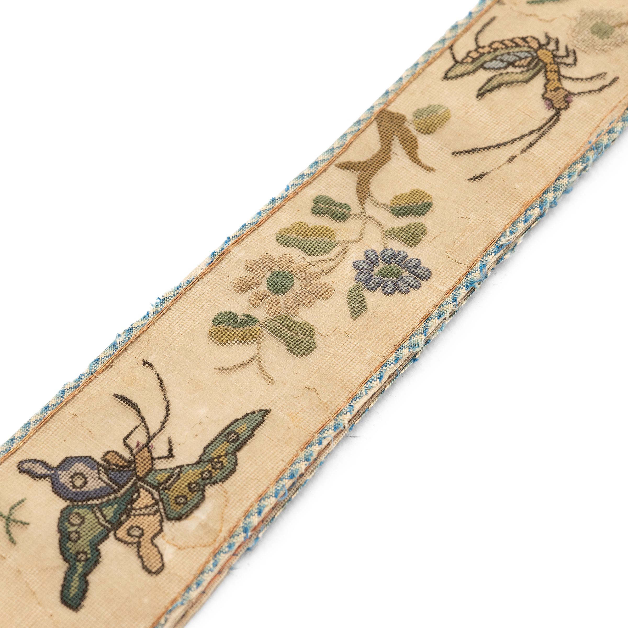 Chinois Étui à éventail en papier brodé chinois, C.I.C., vers 1850 en vente