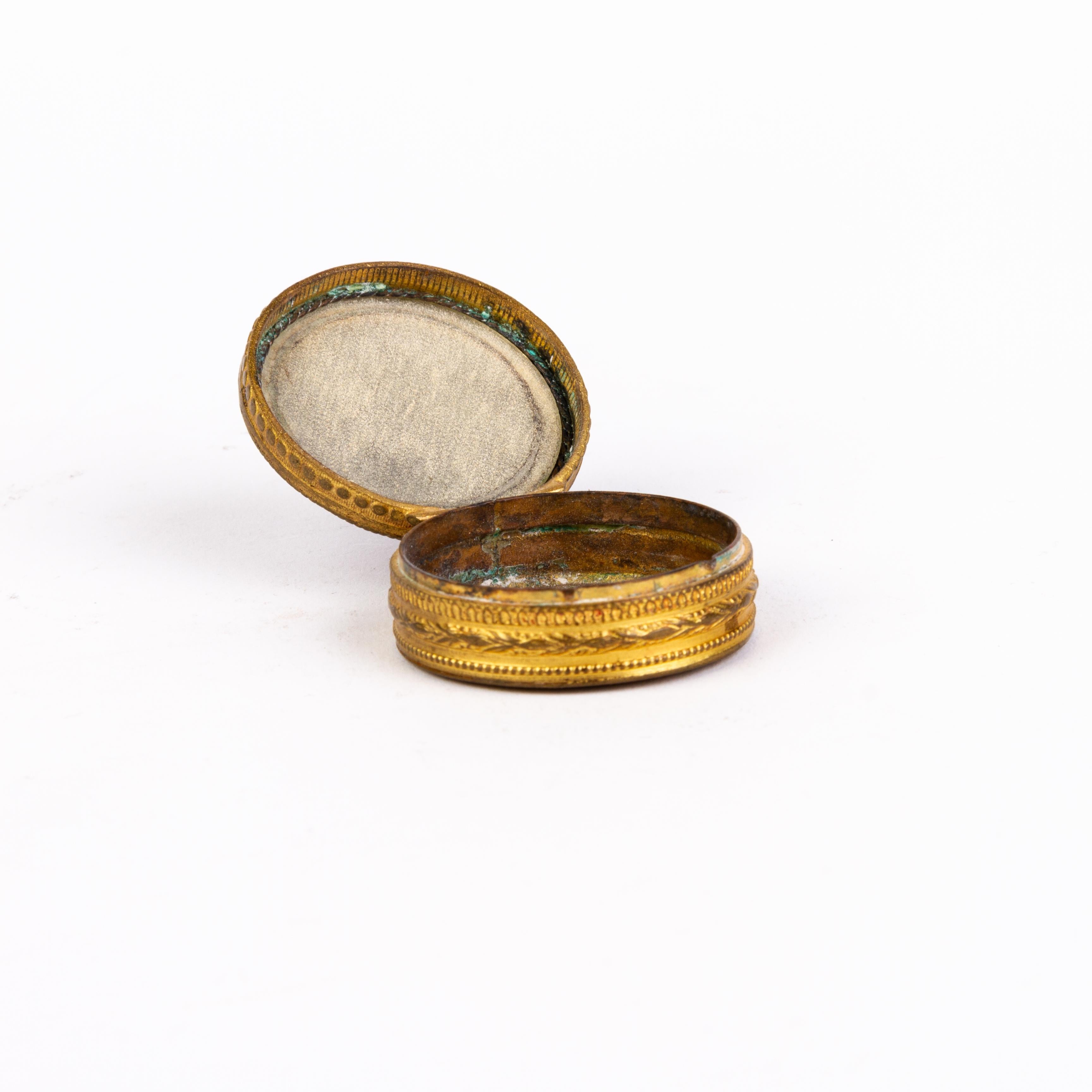 Chinese Enamel Cloisonne Blossoms Snuff Trinket Box 19th Century For ...