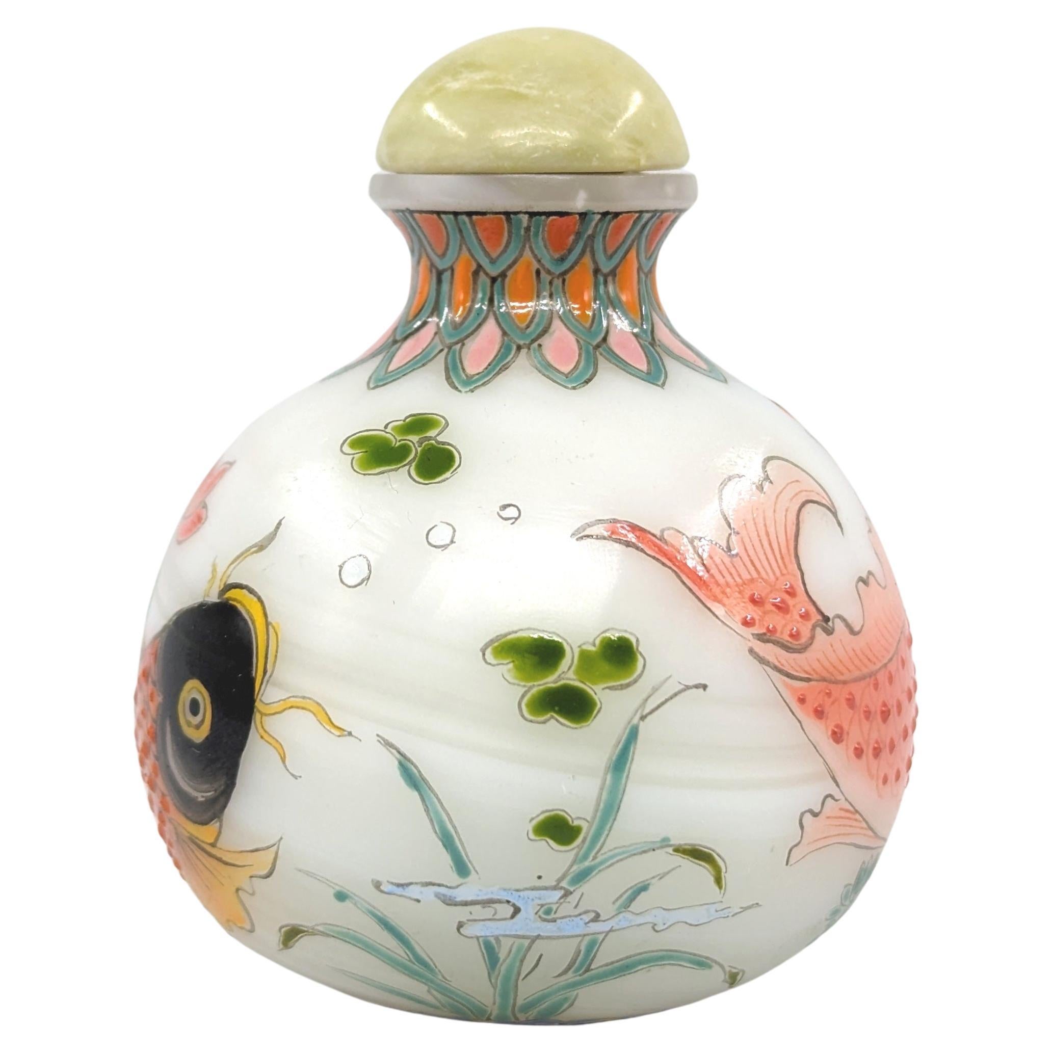 Chinese Enamel On Swirl Glass Snuff Bottle Carps Koi Fish Lotus Jade Stopper 20c In Good Condition For Sale In Richmond, CA