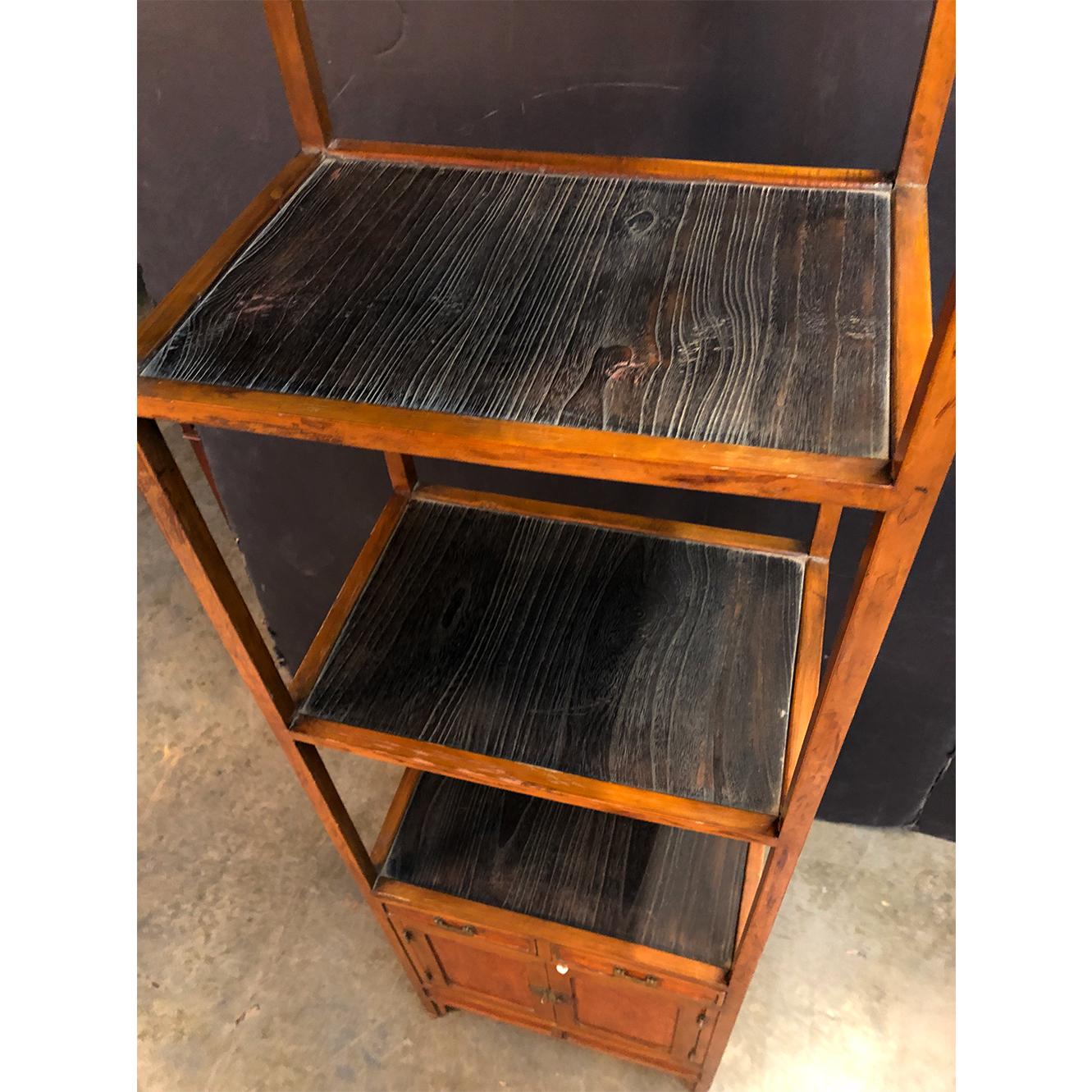 Chinese Étagère Cabinet In Good Condition In Westwood, NJ