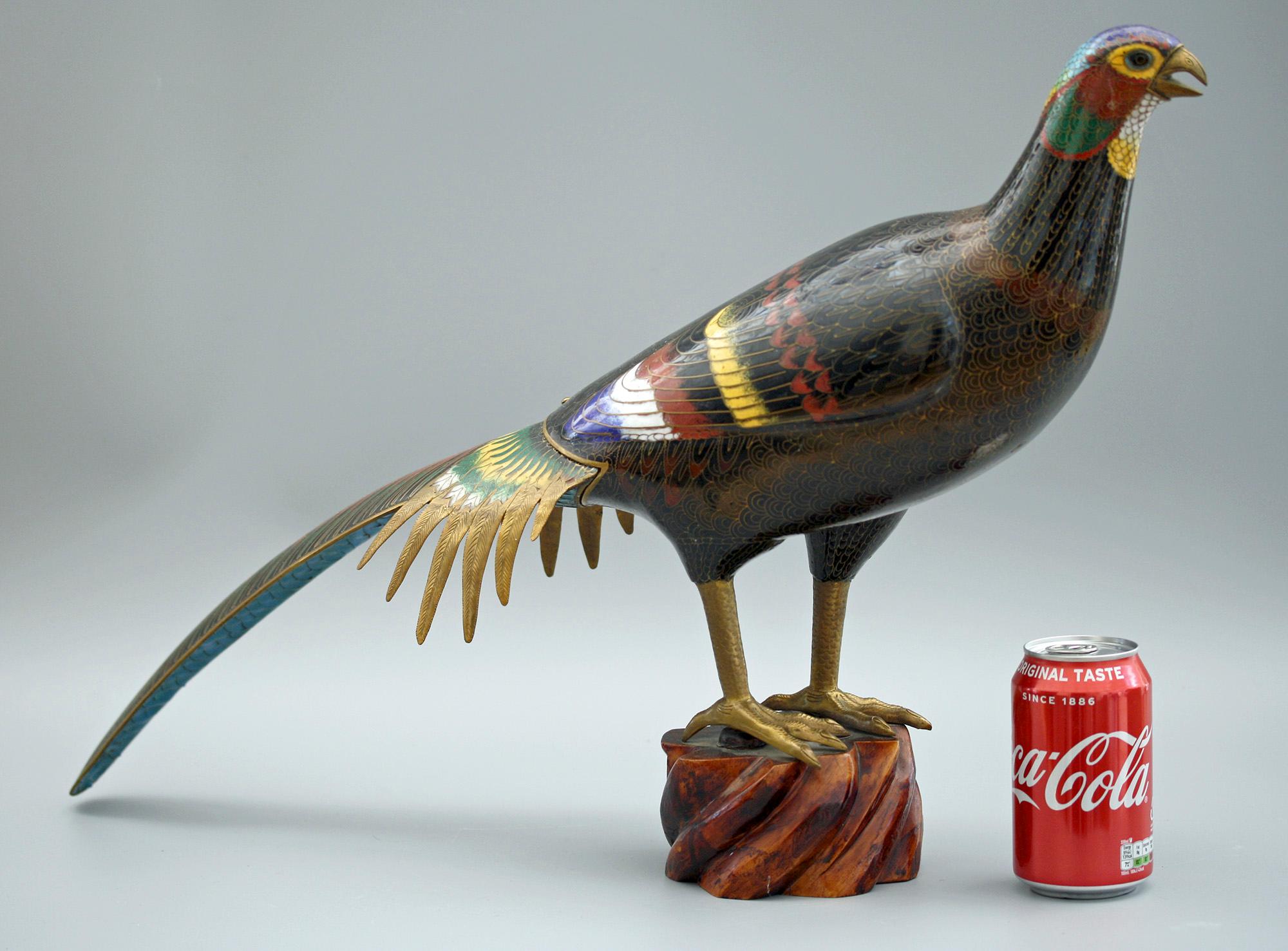 Chinese Exceptional and Large Cloisonne Enamel Pheasant Sculpture, 20th Century For Sale 12