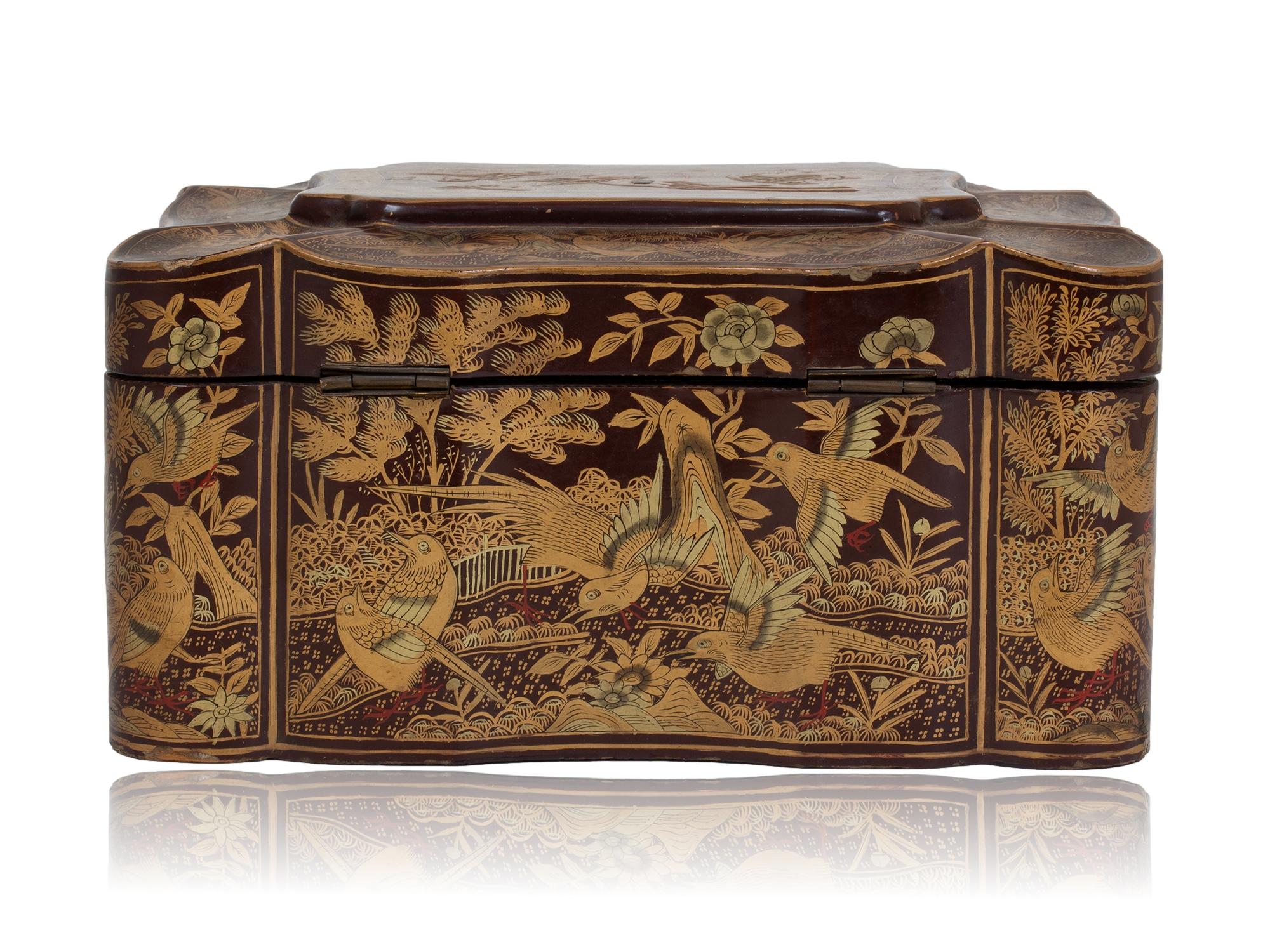 Chinese Export Antique Lacquer Tea Caddy For Sale 1