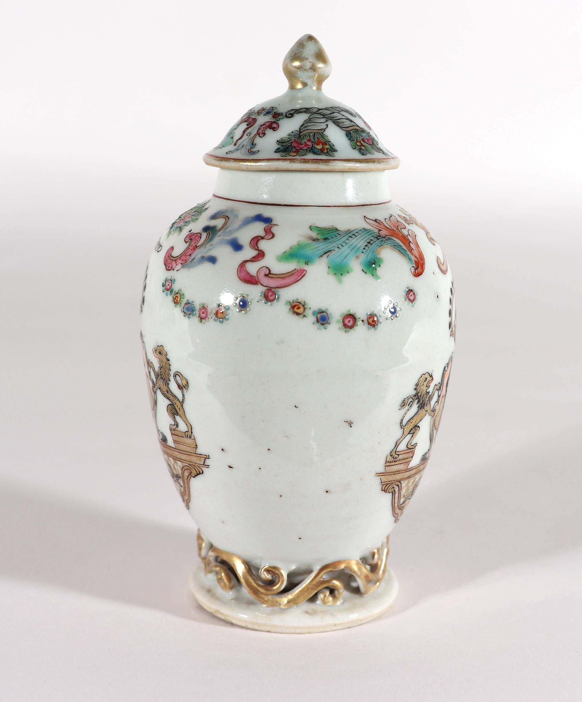 18th Century Chinese Export Armorial Porcelain Tea Caddy, Arms of Prince Willem IV of Orange