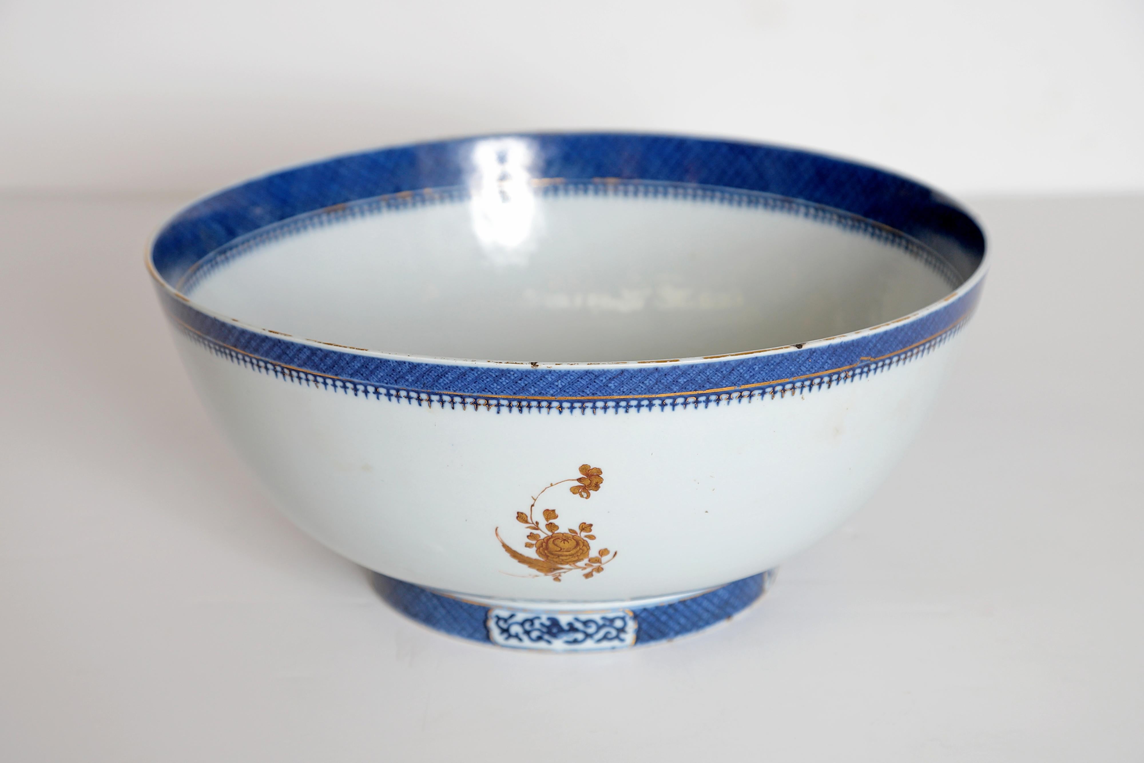 Chinese Export Armorial Punch Bowl / from a Service for Daniel Seton, Surat 1795 In Good Condition In Dallas, TX