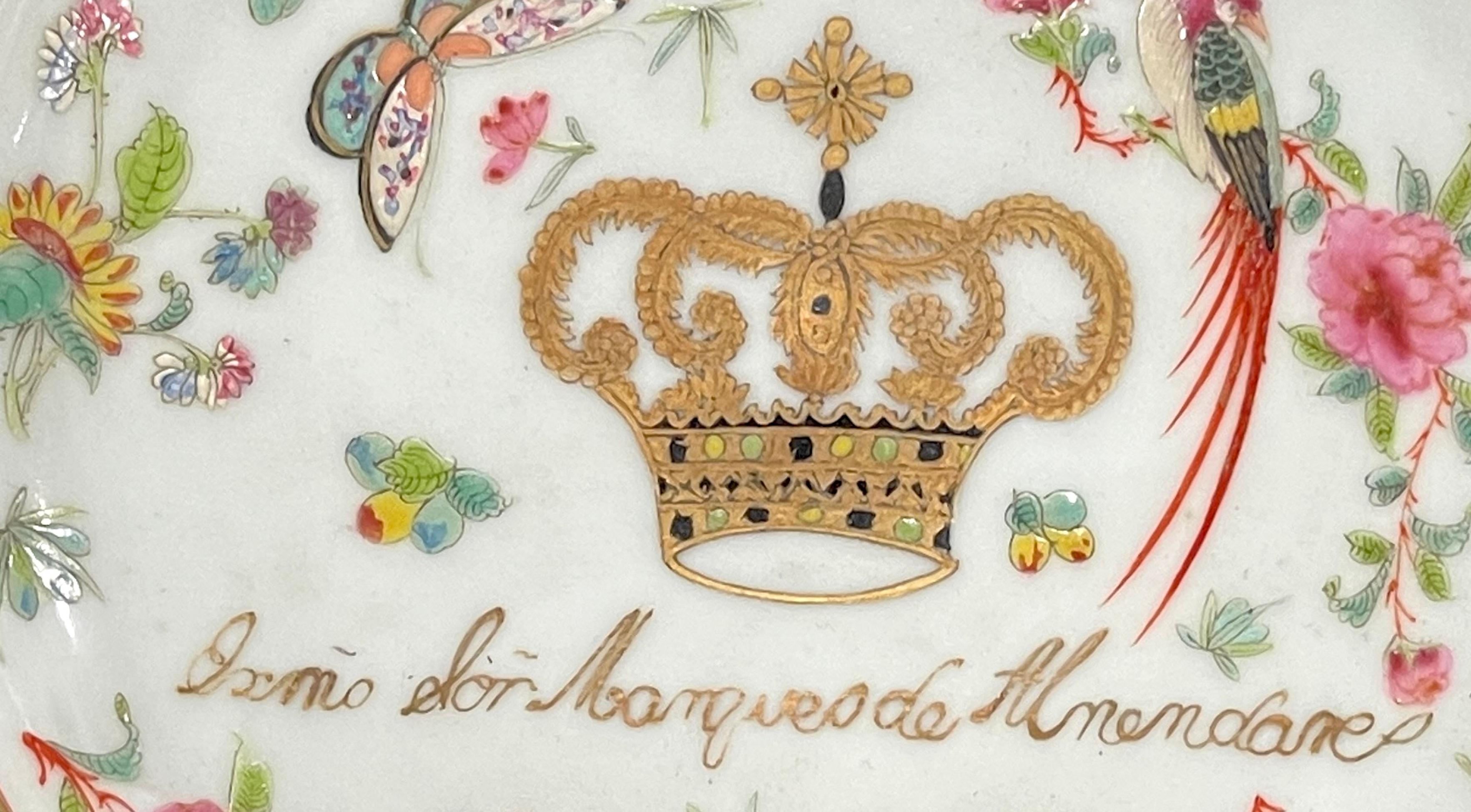 Chinois Assiette à soupe armoriée d'exportation chinoise du service Marquis De Almendares, 1842 en vente