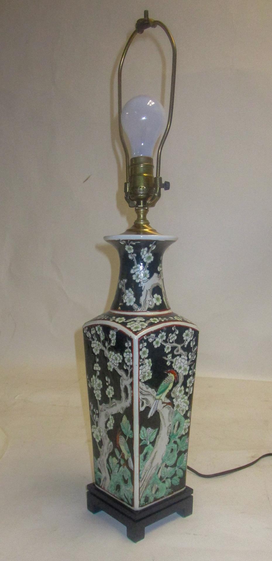 Chinese Export Black Ceramic Table Lamp with Floral and Bird Design For Sale 4