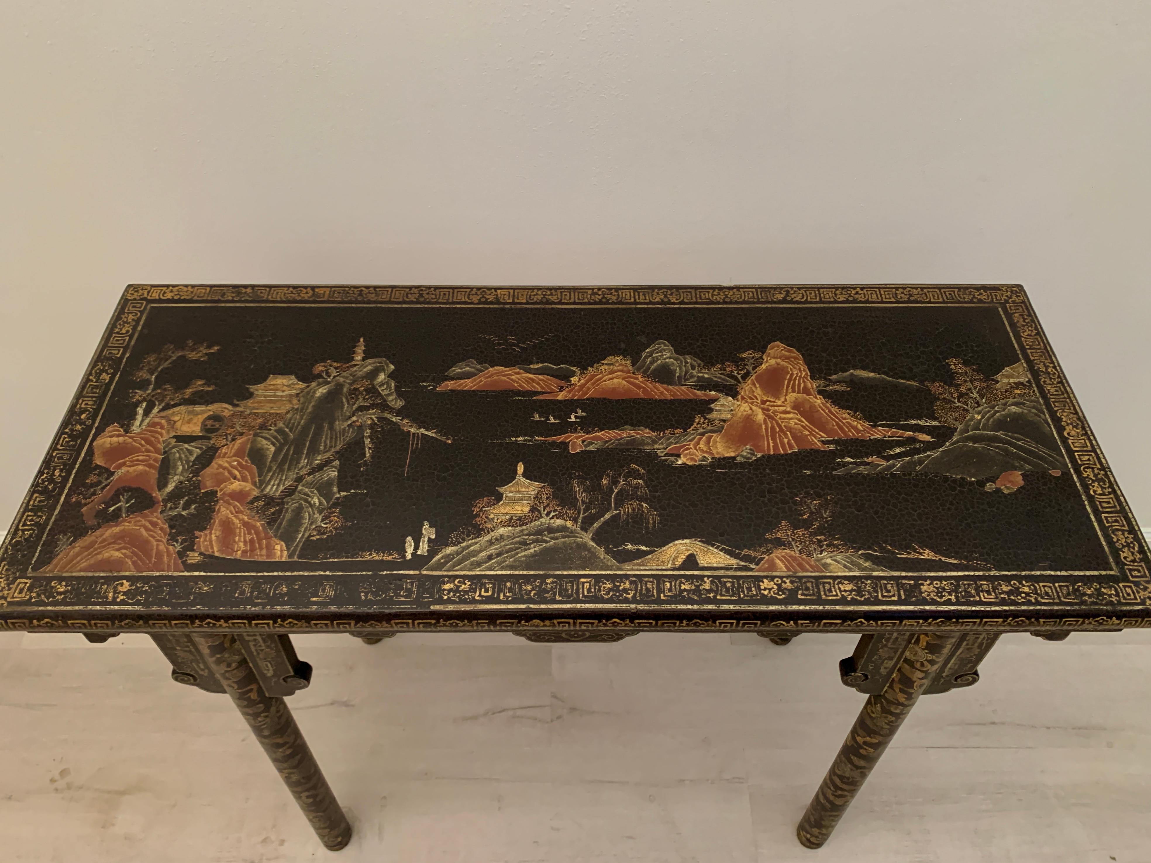 Chinese Export Black Lacquer and Gilt Console, Early 20th Century, China 5