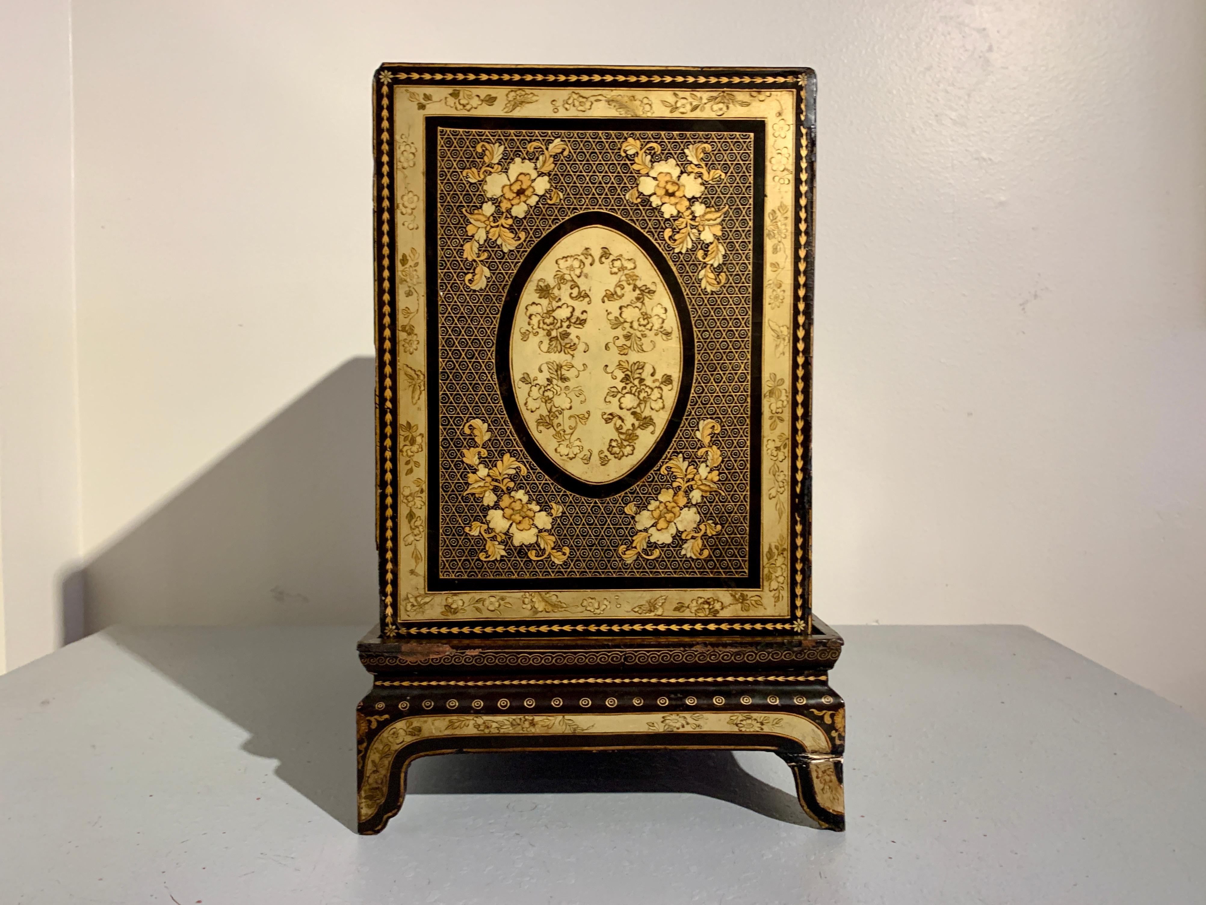 Chinese Export Black Lacquer and Gilt Painted Small Cabinet, Mid 19th Century In Fair Condition In Austin, TX