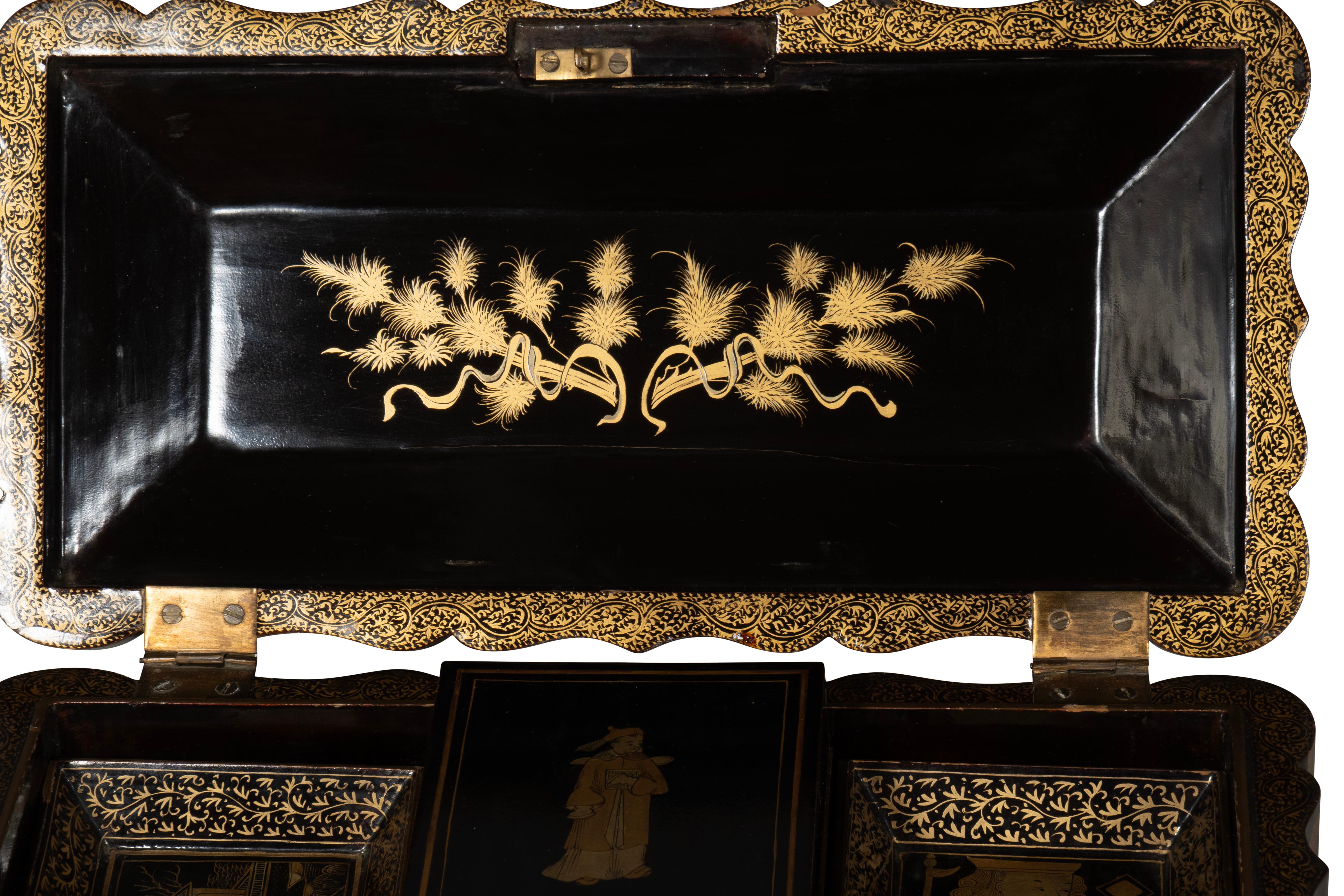 Chinese Export Black Lacquer Game Box For Sale 3