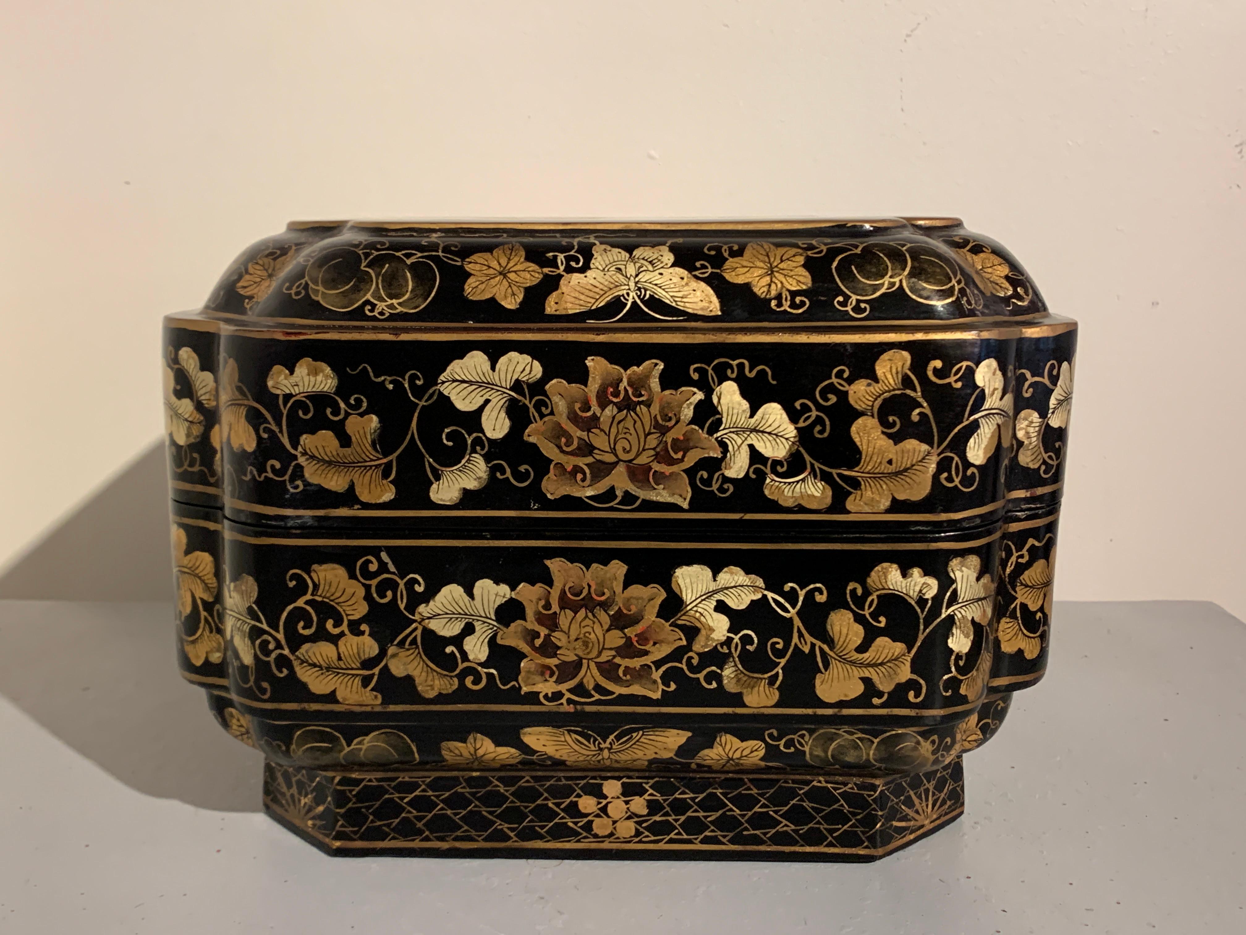 Wood Chinese Export Black Lacquer Gilt Painted Box, Mid 20th Century, China For Sale