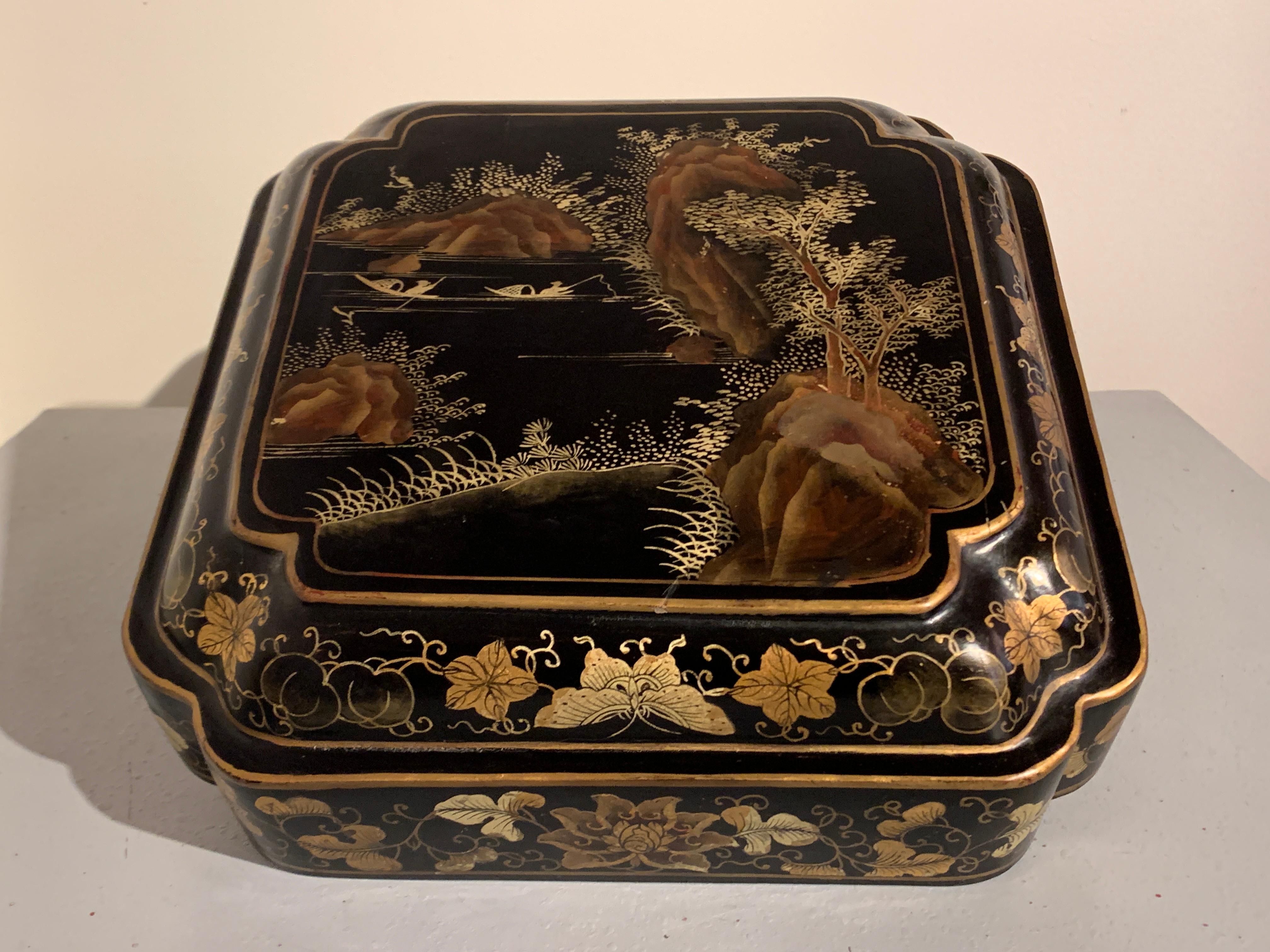 Chinese Export Black Lacquer Gilt Painted Box, Mid 20th Century, China For Sale 1