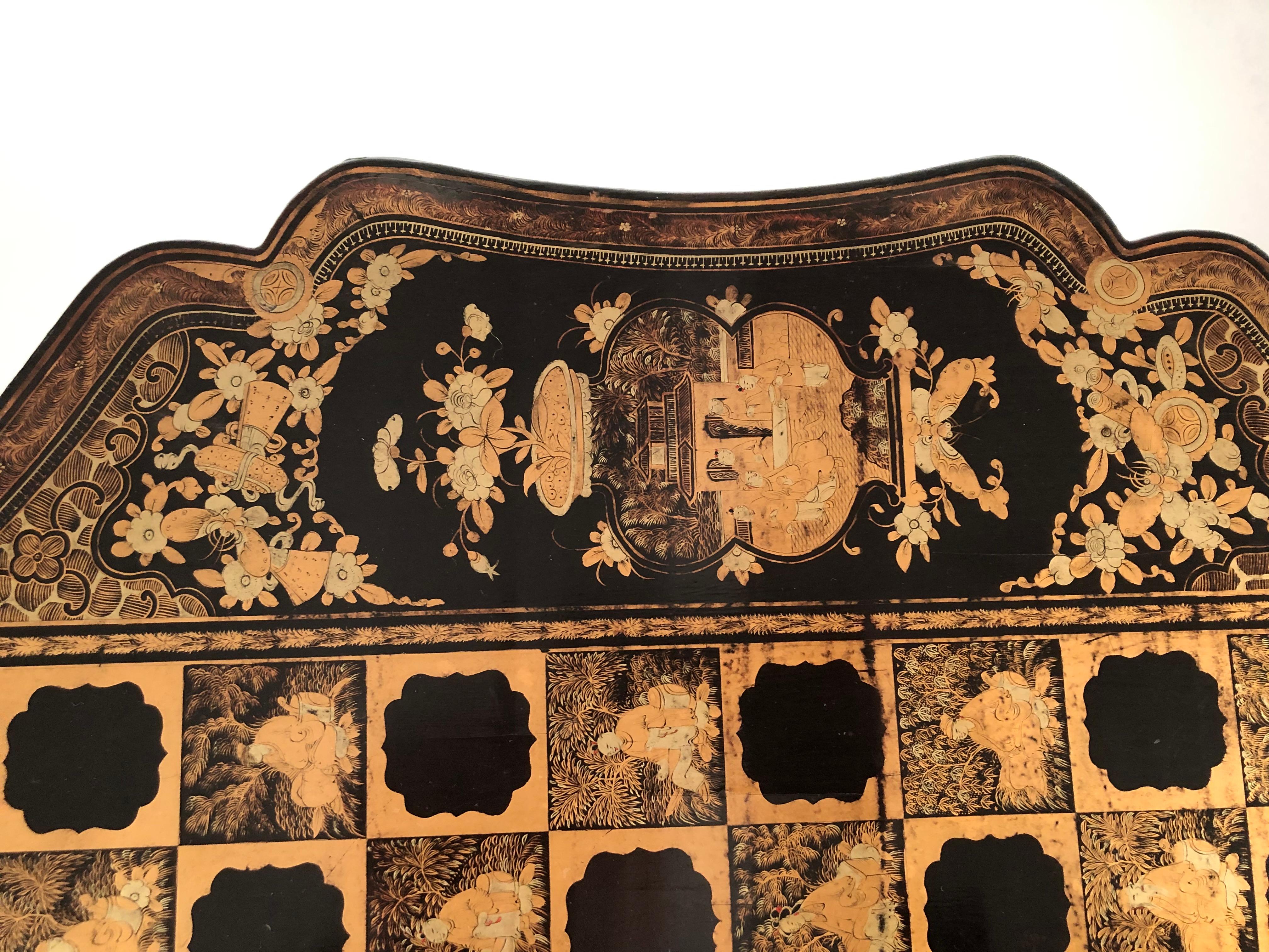Wood Chinese Export Black Lacquered and Penwork Gilt Games Table, circa 1810