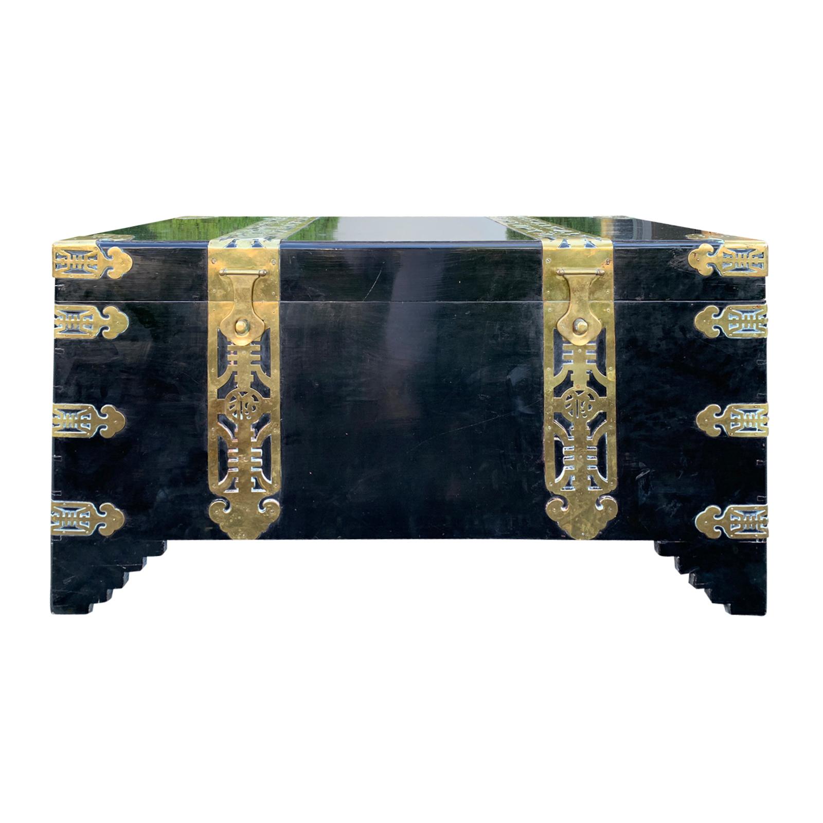 Chinese Export Black Lacquered Camphor Wood and Brass Trunk, circa 1900 For Sale