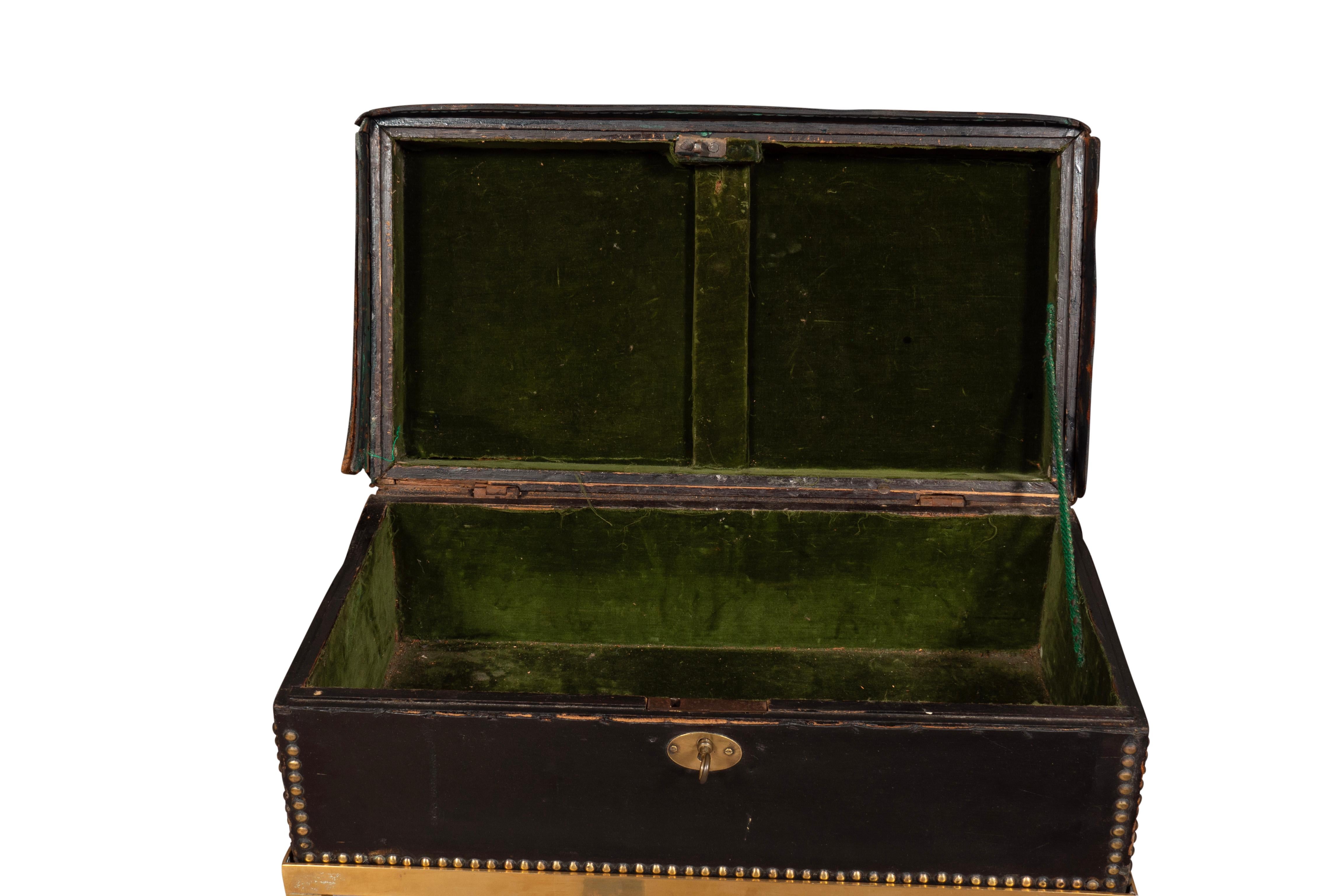Caja de cuero negro de exportación china con soporte en venta 8