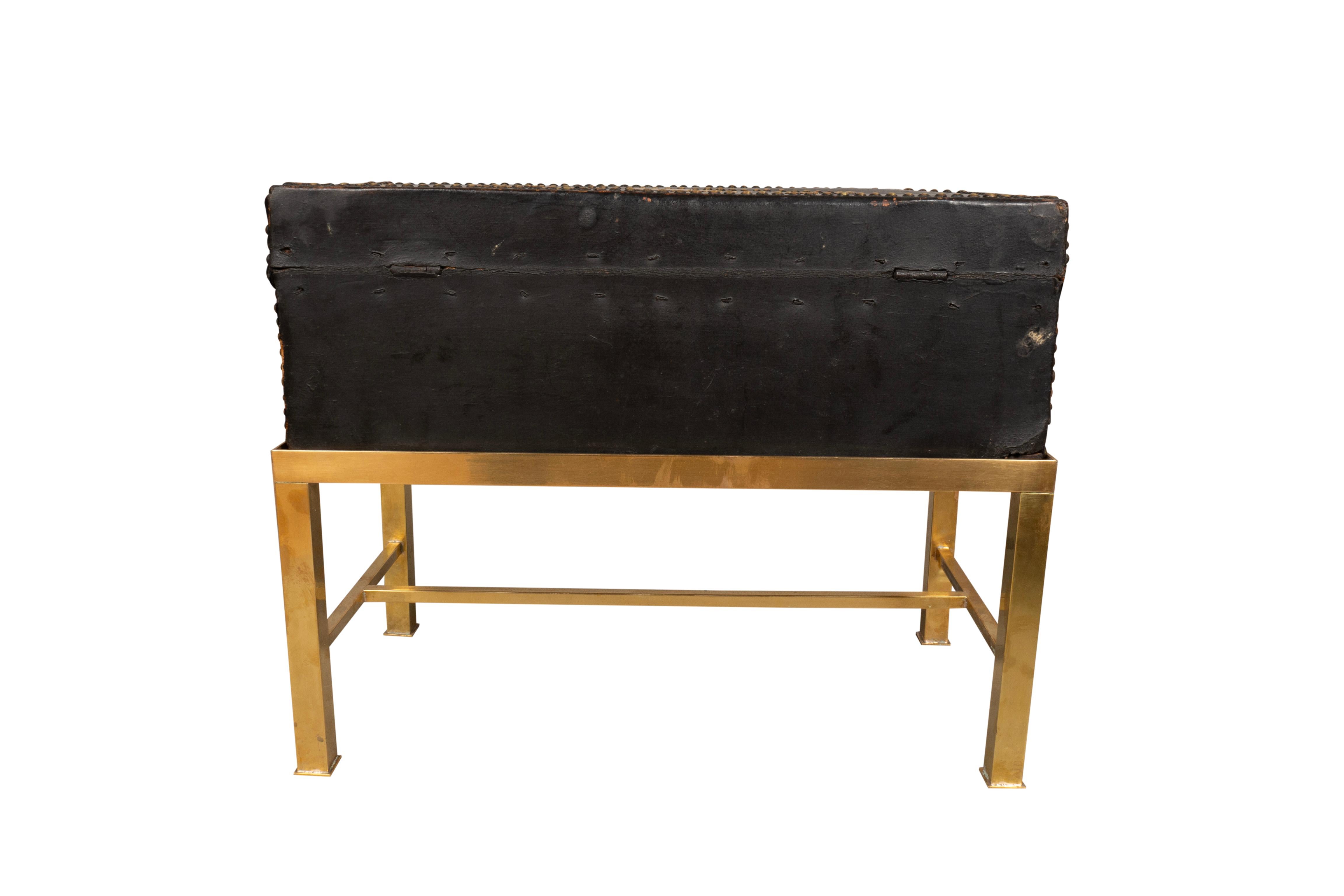 Caja de cuero negro de exportación china con soporte en Bueno estado para la venta en Essex, MA