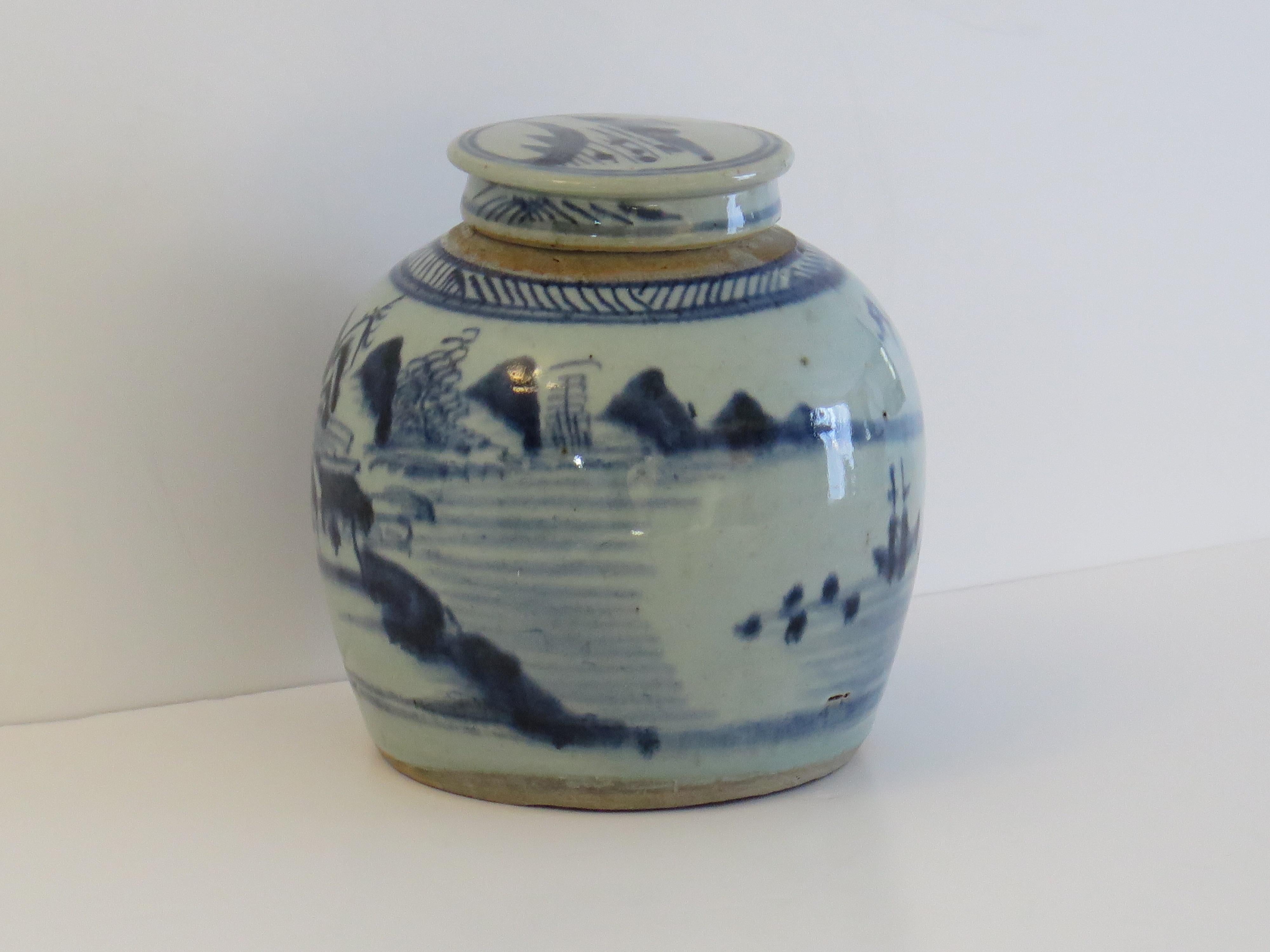 18th Century Chinese Export Blue and White Lidded Jar  Porcelain Hand Painted, Qing 18th C For Sale