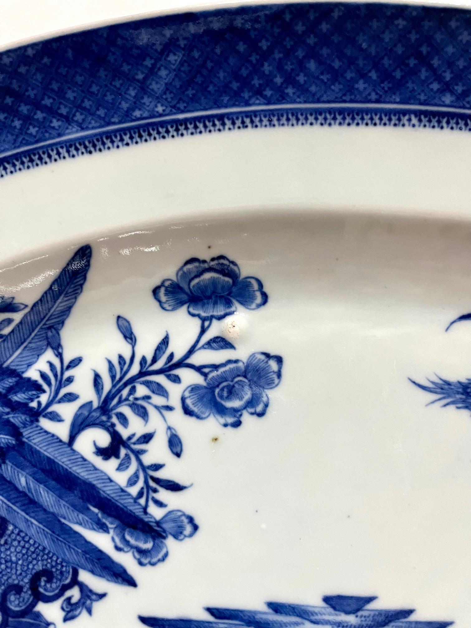 Chinese Export 'Blue Fitzhugh' Platters from the Cabot-Perkins Service, c. 1812 For Sale 5