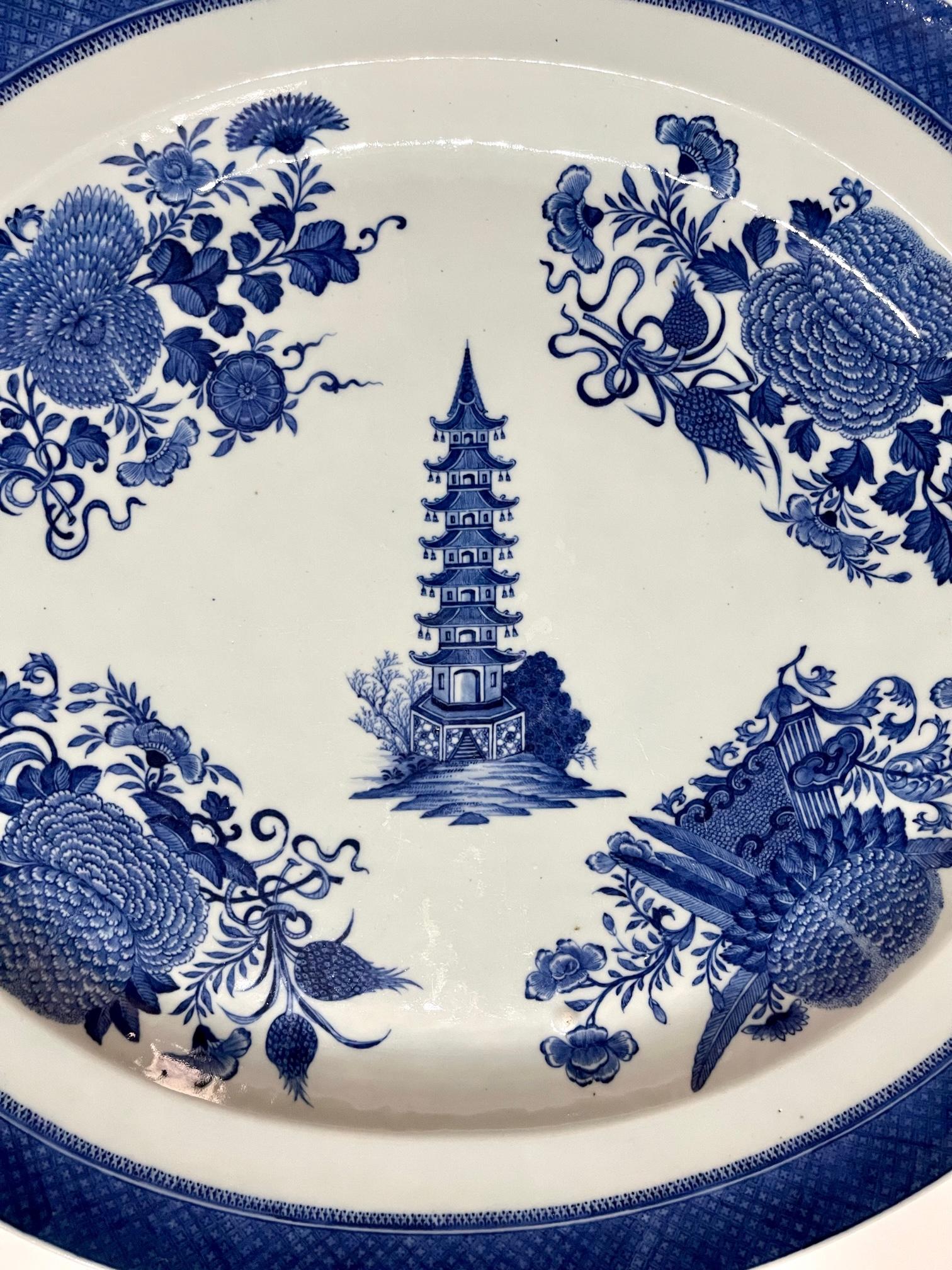 Porcelain Chinese Export 'Blue Fitzhugh' Platters from the Cabot-Perkins Service, c. 1812 For Sale