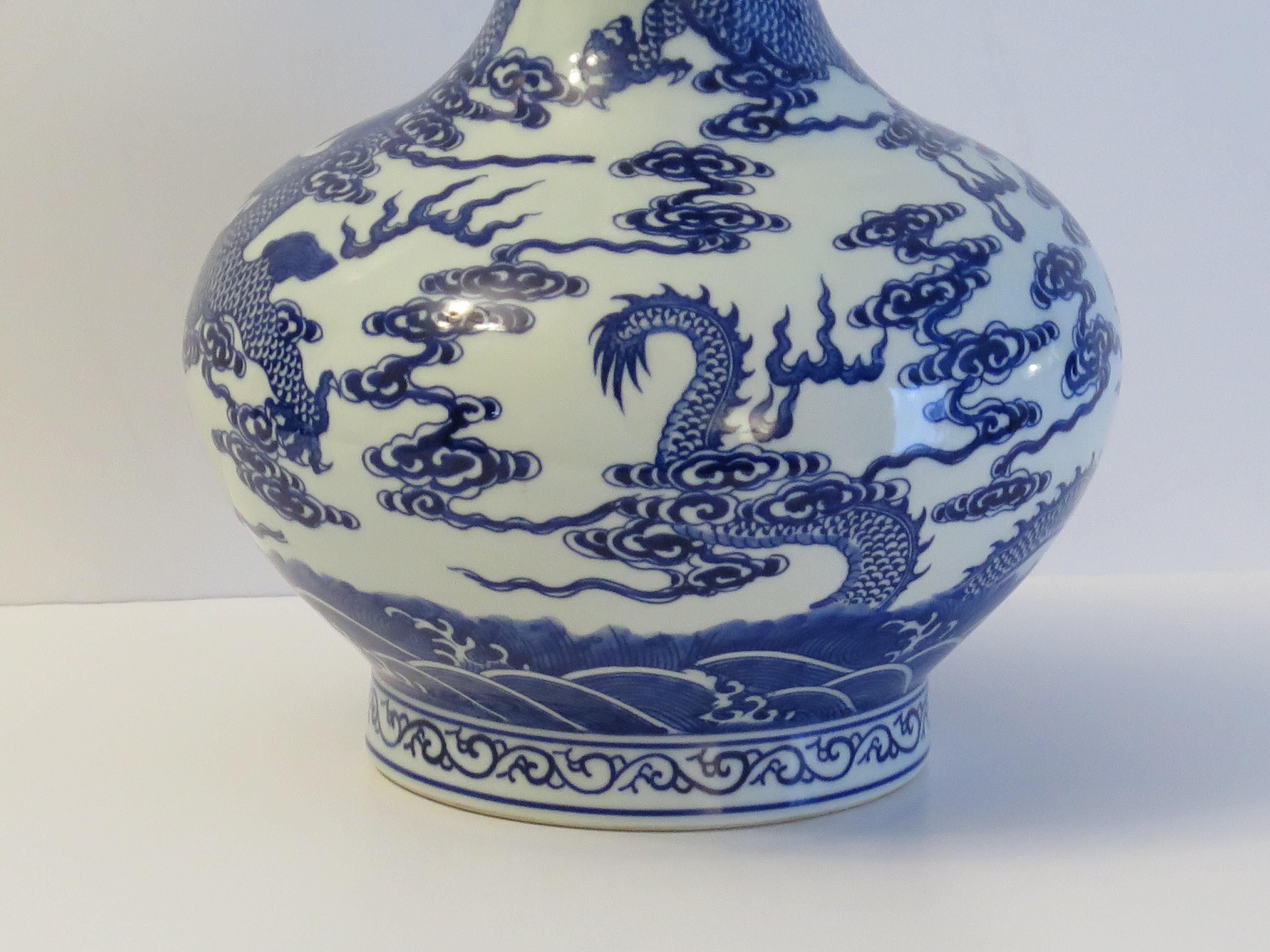 Chinese Export Blue & White Bottle Vase Porcelain hand painted, Circa 1950s For Sale 6