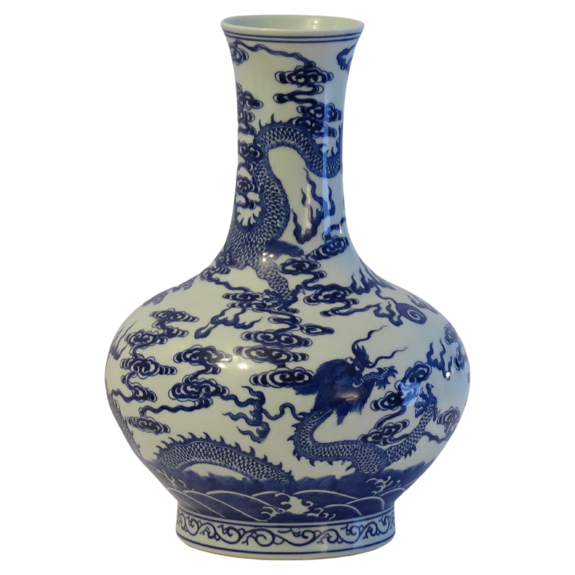 Chinese Export Blue & White Bottle Vase Porcelain hand painted, Circa 1950s For Sale