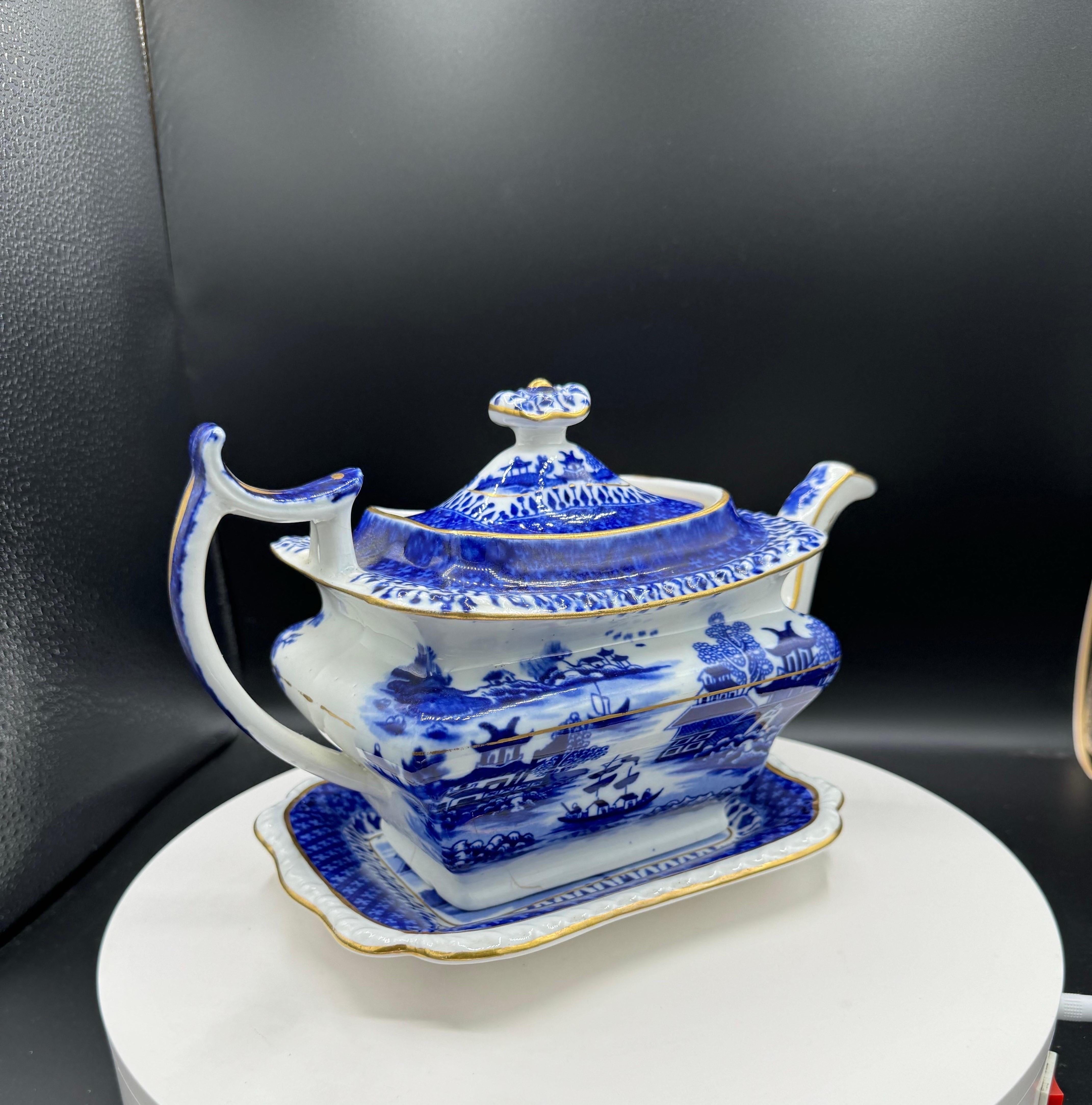 Chinoiserie Chinese Export Blue & White Ceramic Coffee / Tea service For Sale