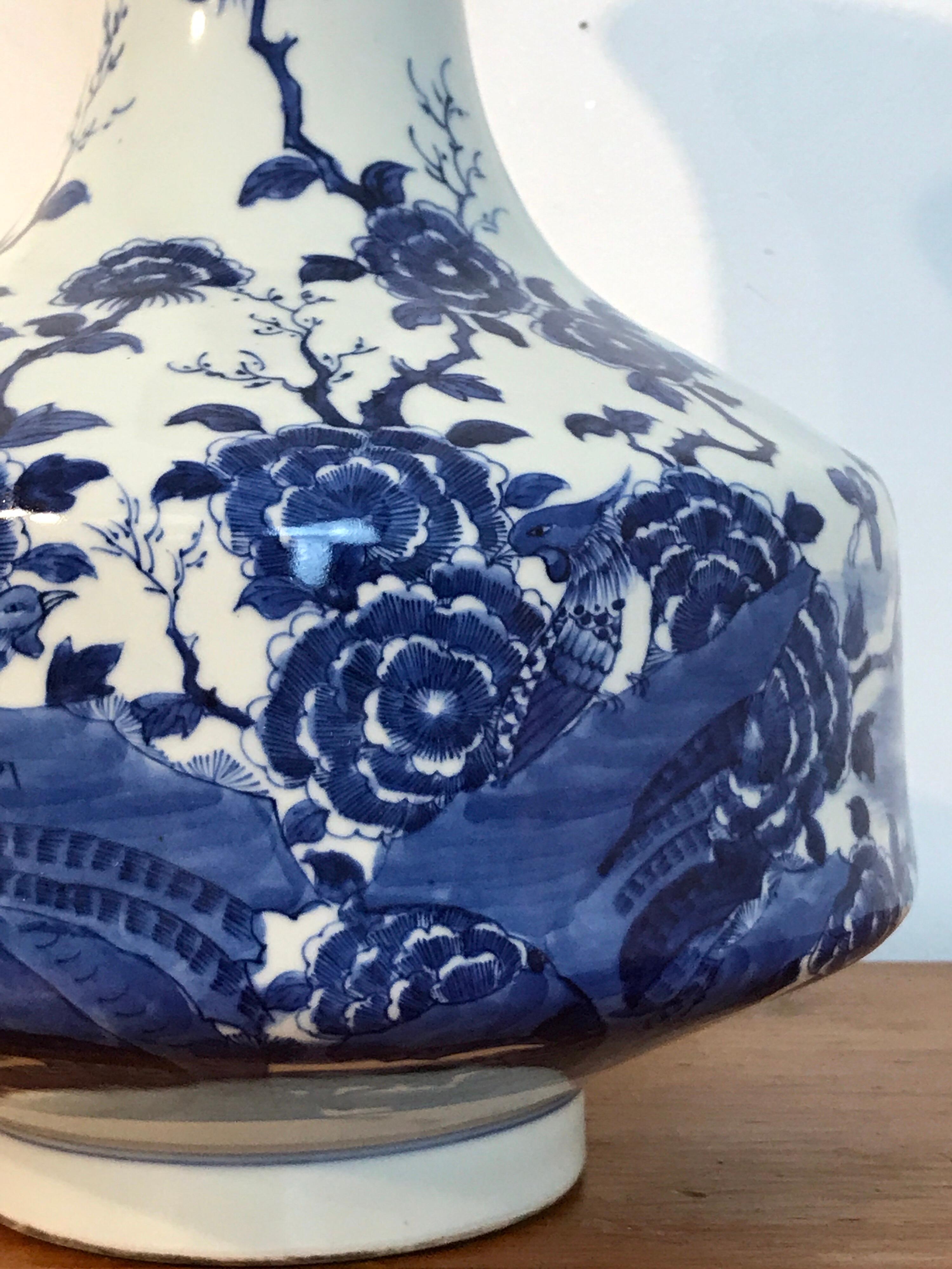 20th Century Chinese Export Blue and White Long Neck Vase