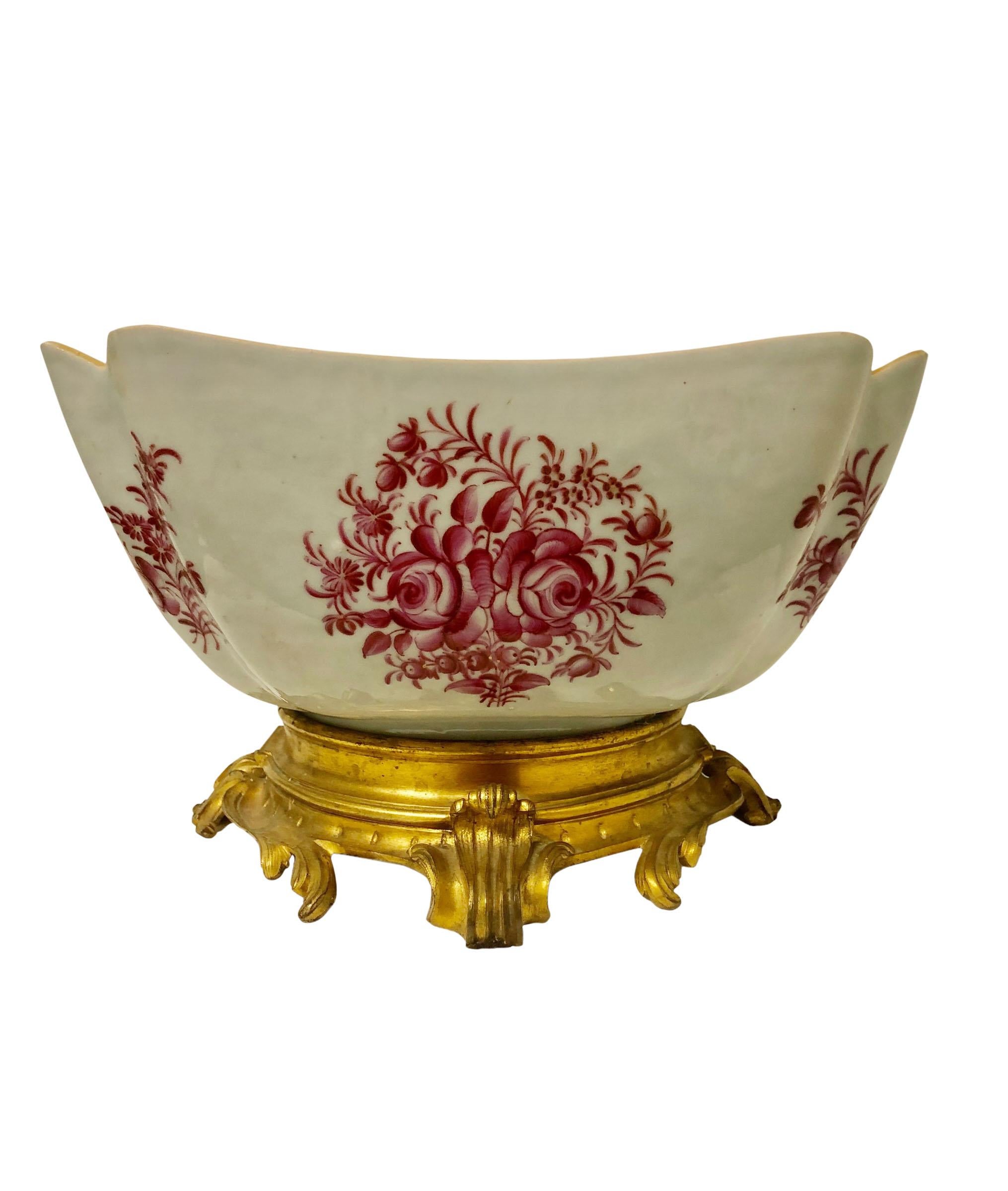 Chinese Export Bowl with Doré Bronze Base For Sale 1
