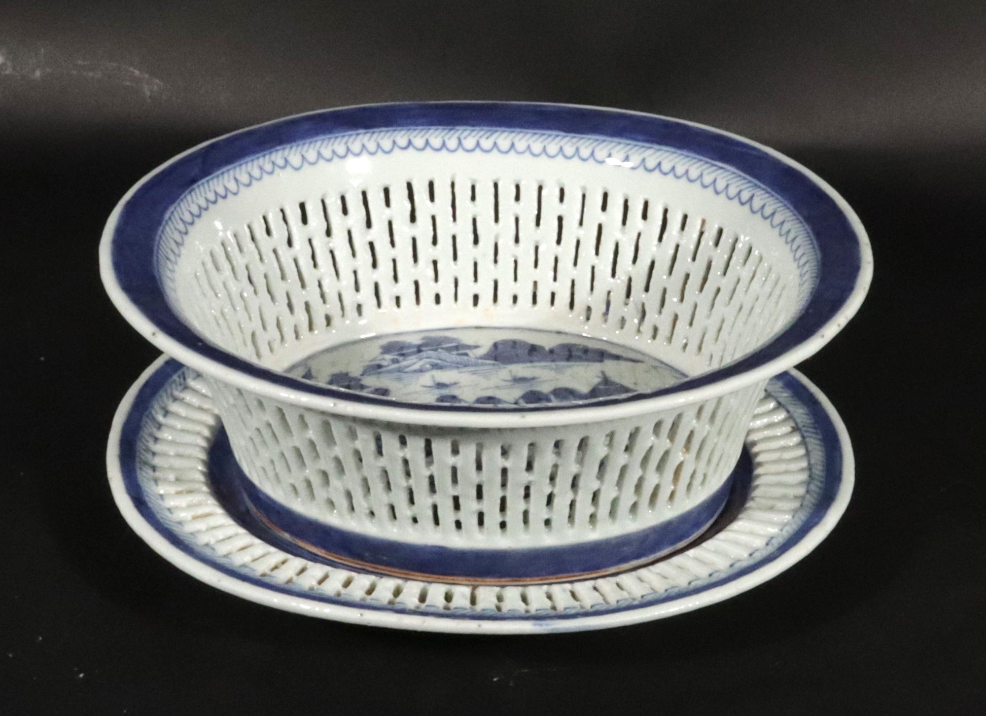 Early 19th Century Chinese Export Canton Blue & White Chestnut Basket & Stand For Sale