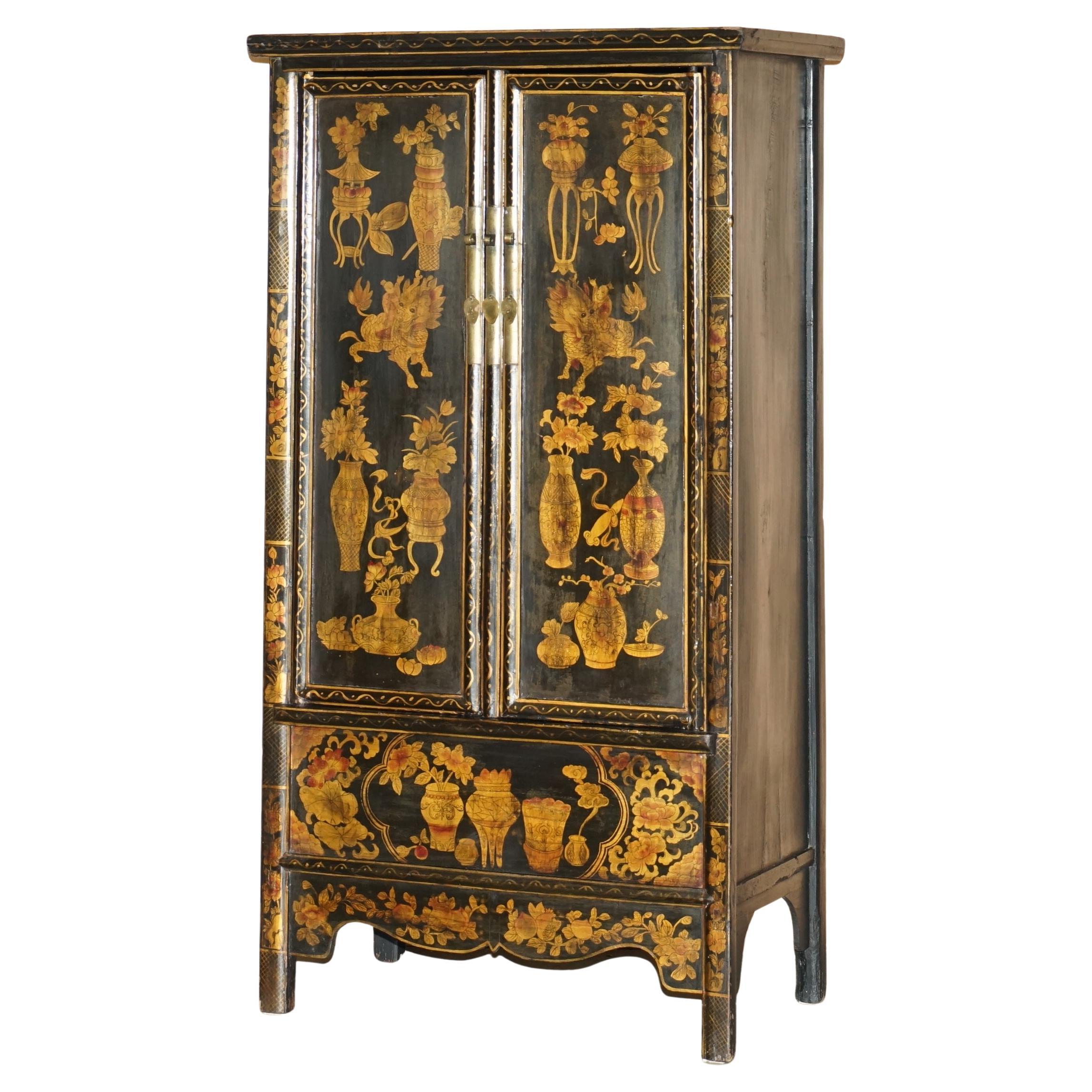 CHINESE EXPORT CHINOISERIE CIRCA 1920 PEINTURE LAQUE CABINET DE MARIAGE ARMOIRE