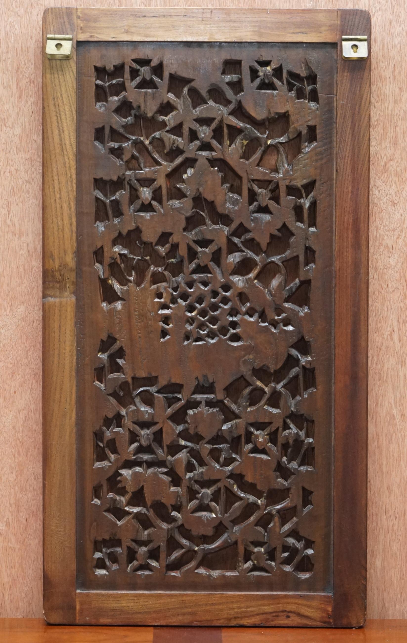 Chinese Export circa 1900 Gold Leaf Painted Fret Work Carved Wall Panel in Teak For Sale 5