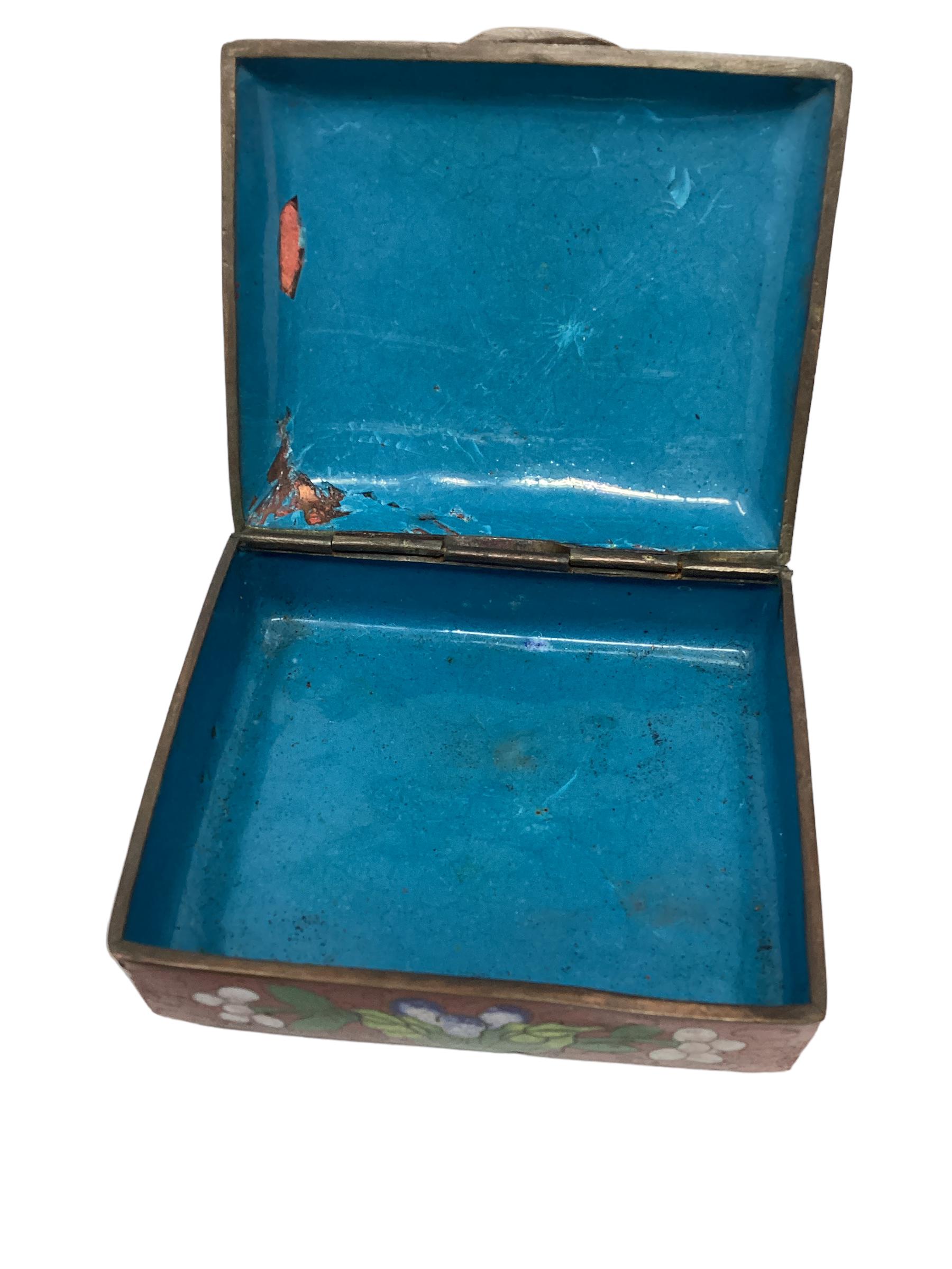 Chinese Export Cloisonné Box For Sale 1