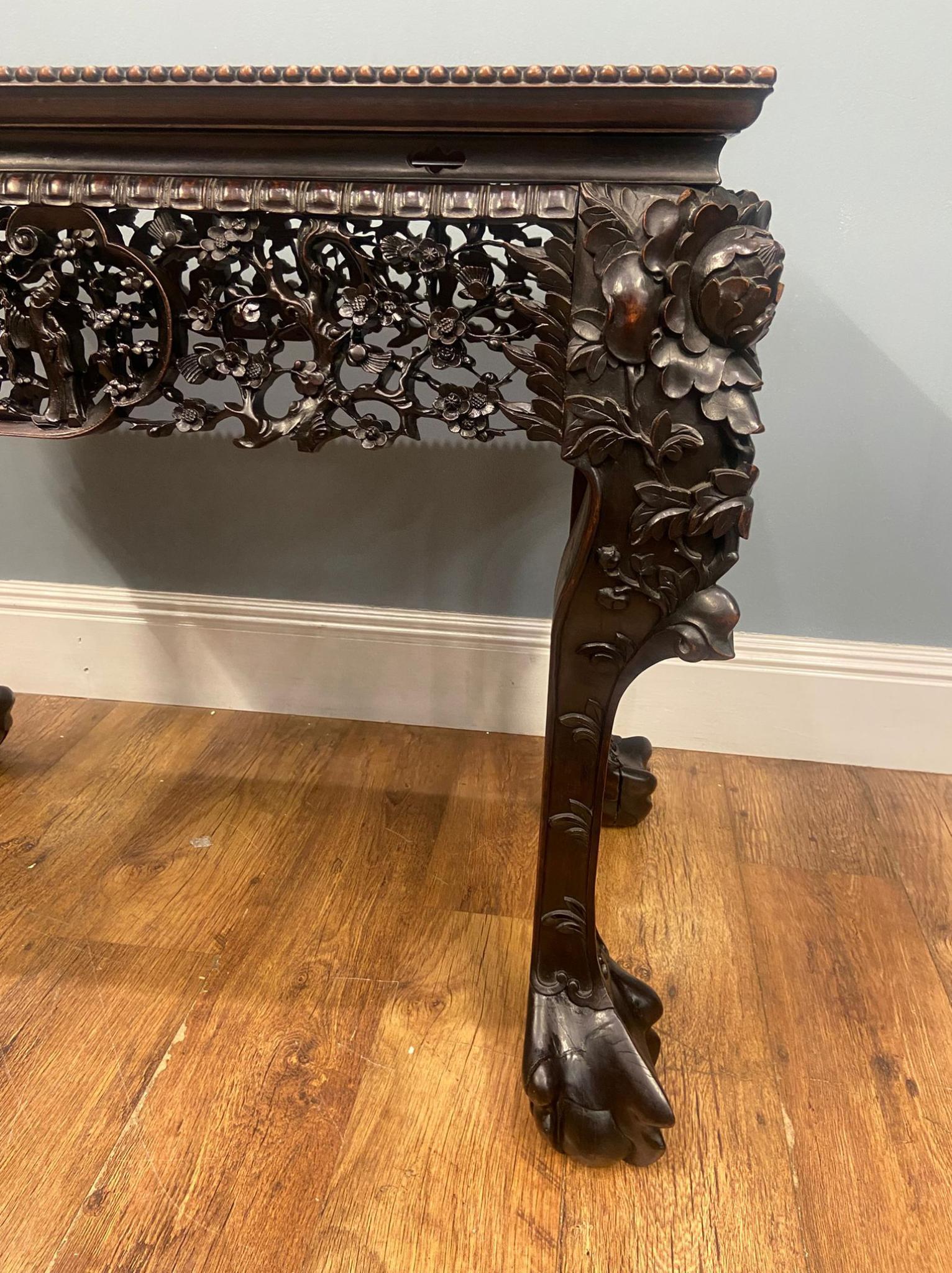 Mesa consola china de exportación de madera dura tallada antigua 1840 Exportación china en venta