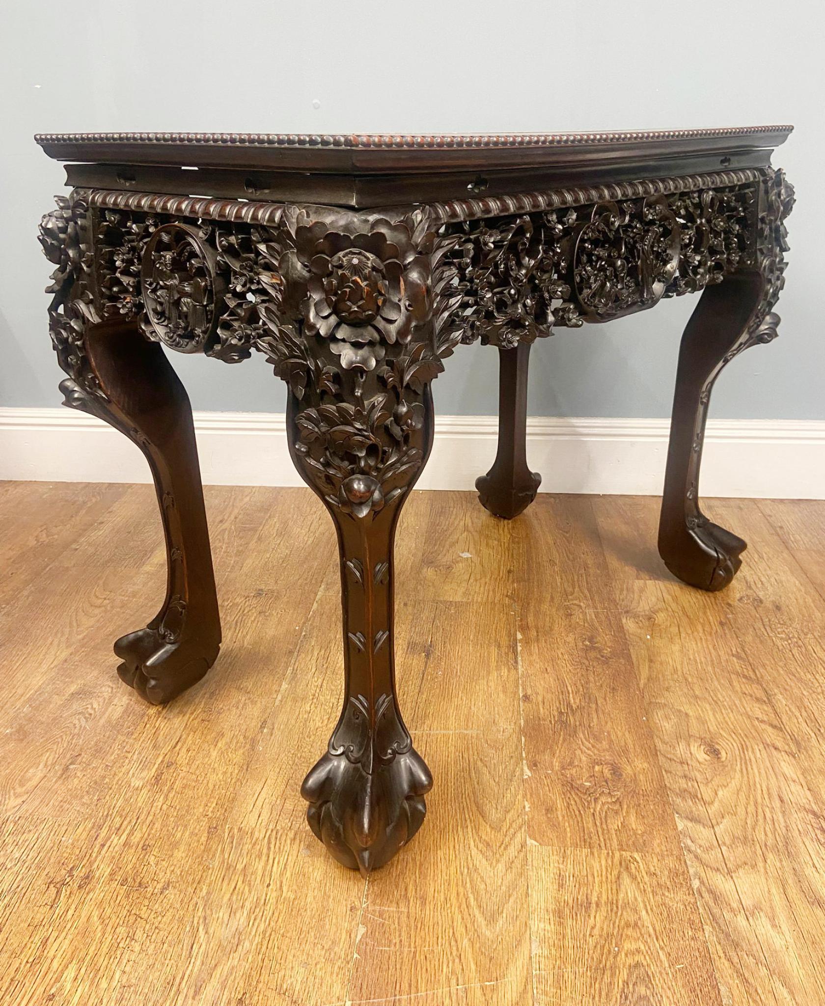 Mesa consola china de exportación de madera dura tallada antigua 1840 Madera dura en venta