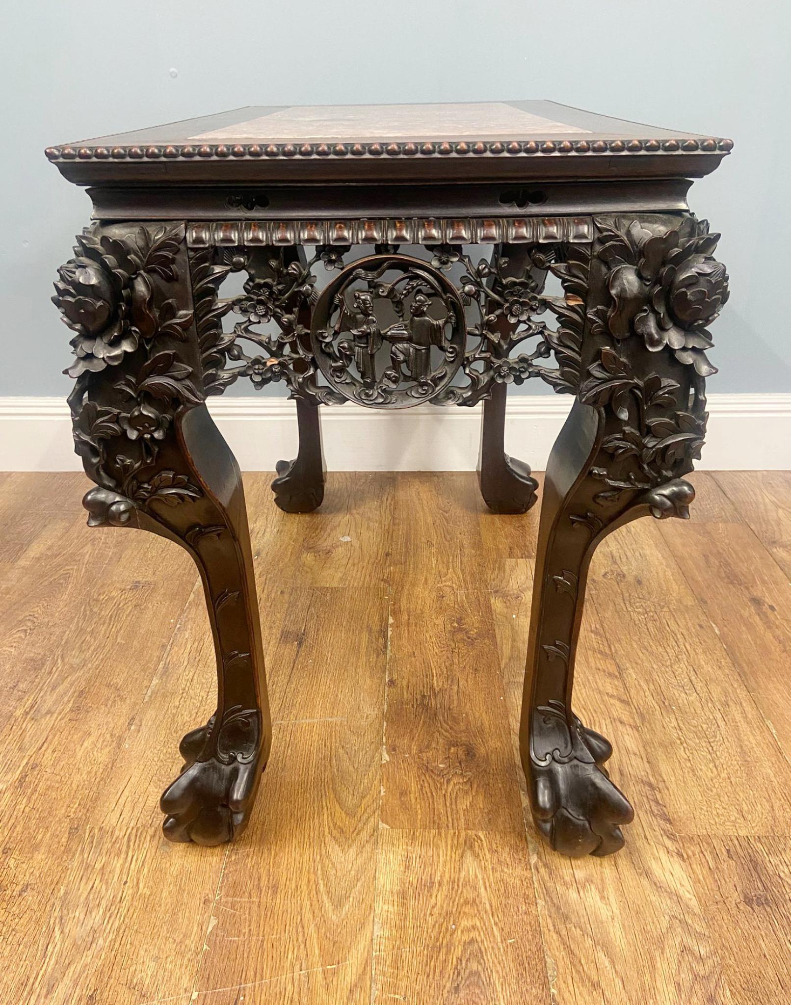 Mesa consola china de exportación de madera dura tallada antigua 1840 en venta 1