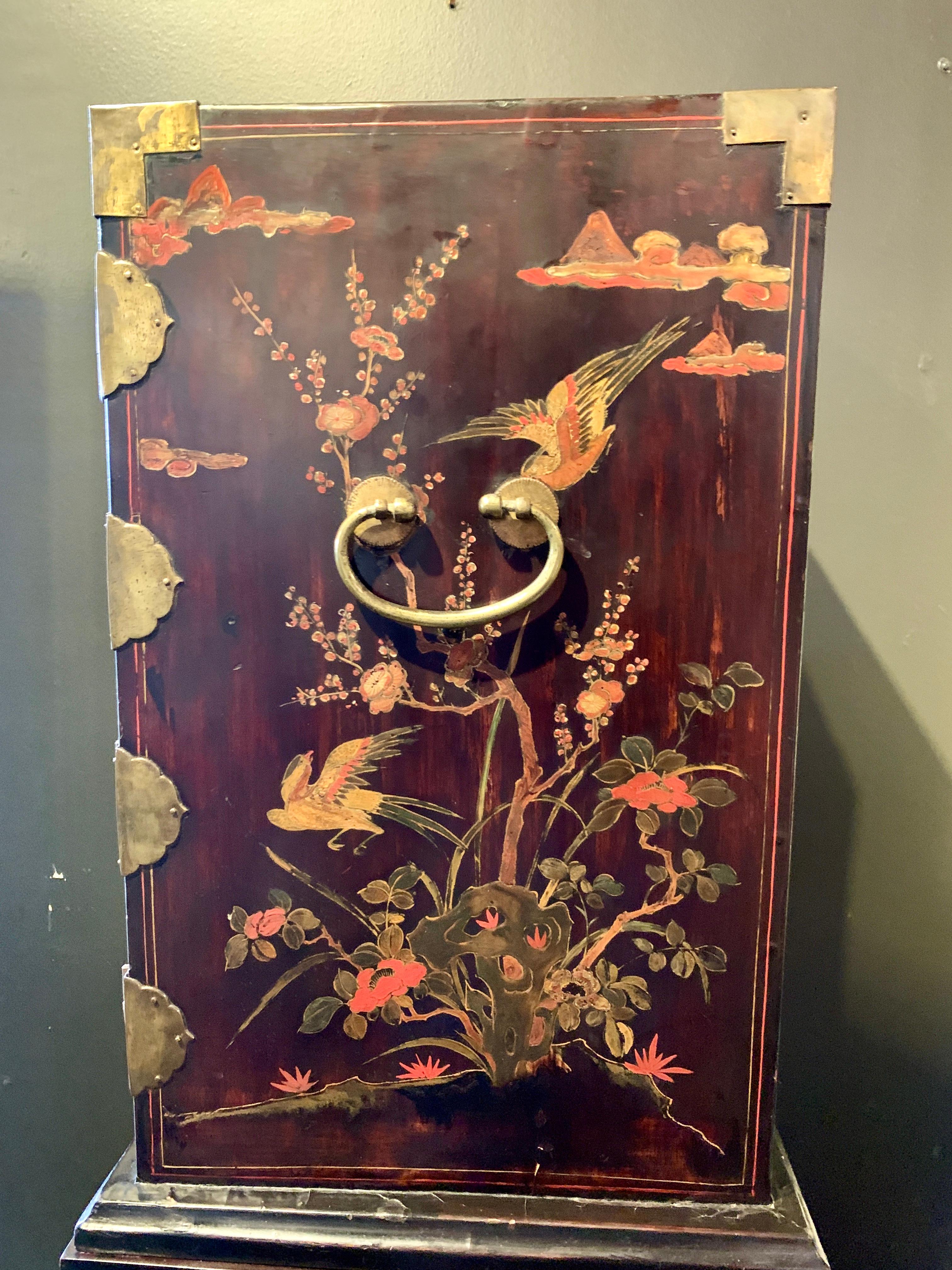 Chinese Export Coromandel Lacquer Cabinet on Stand, Mid-19th Century, China For Sale 11