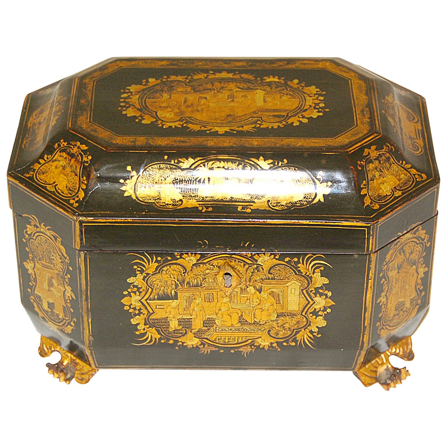 Chinese Export Early 19th Century Chinoiserie Teacaddy with Pewter Tea Boxes For Sale