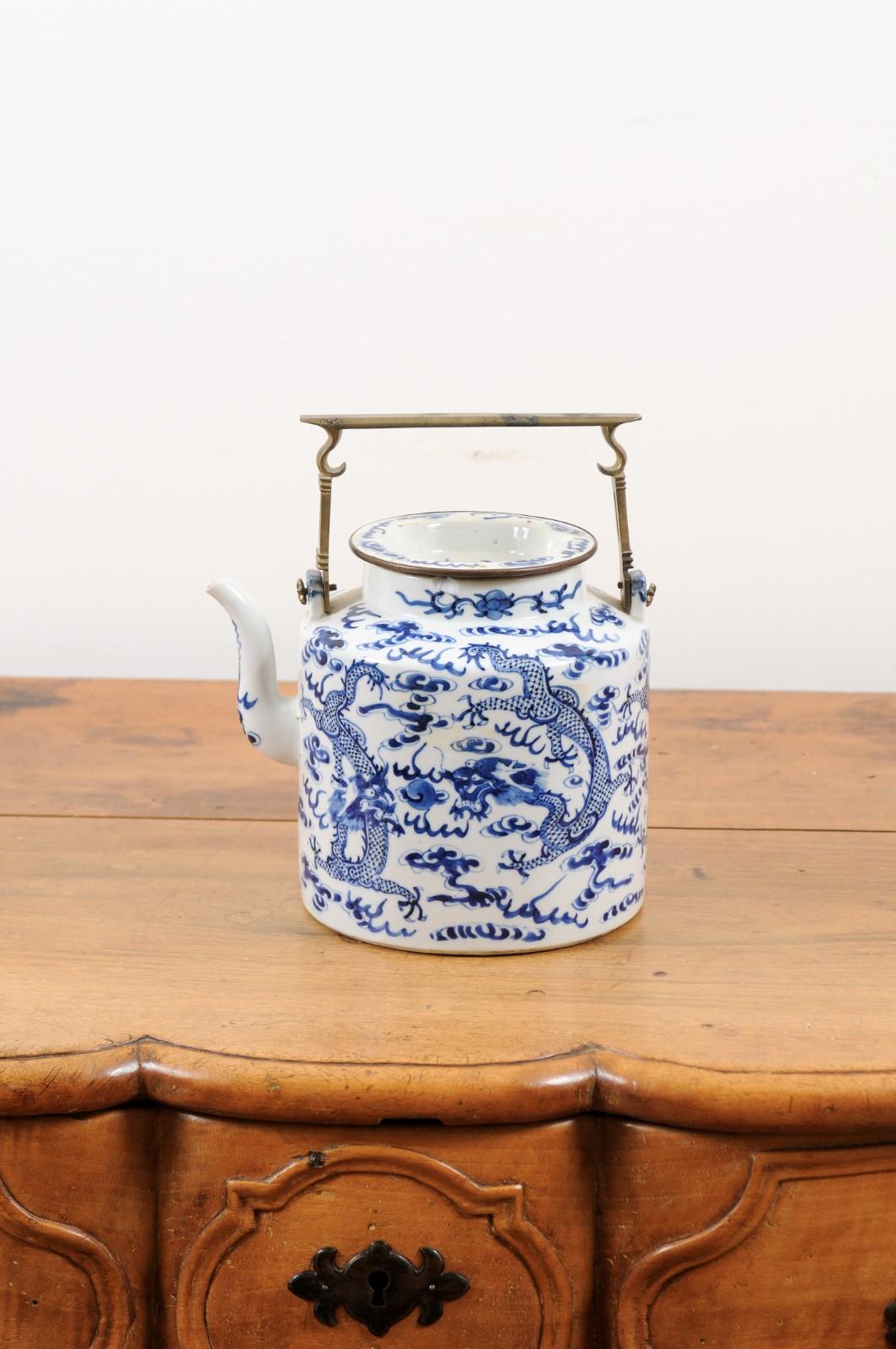 Chinese Export Early 20th Century Blue and White Porcelain Teapot with Dragons 6