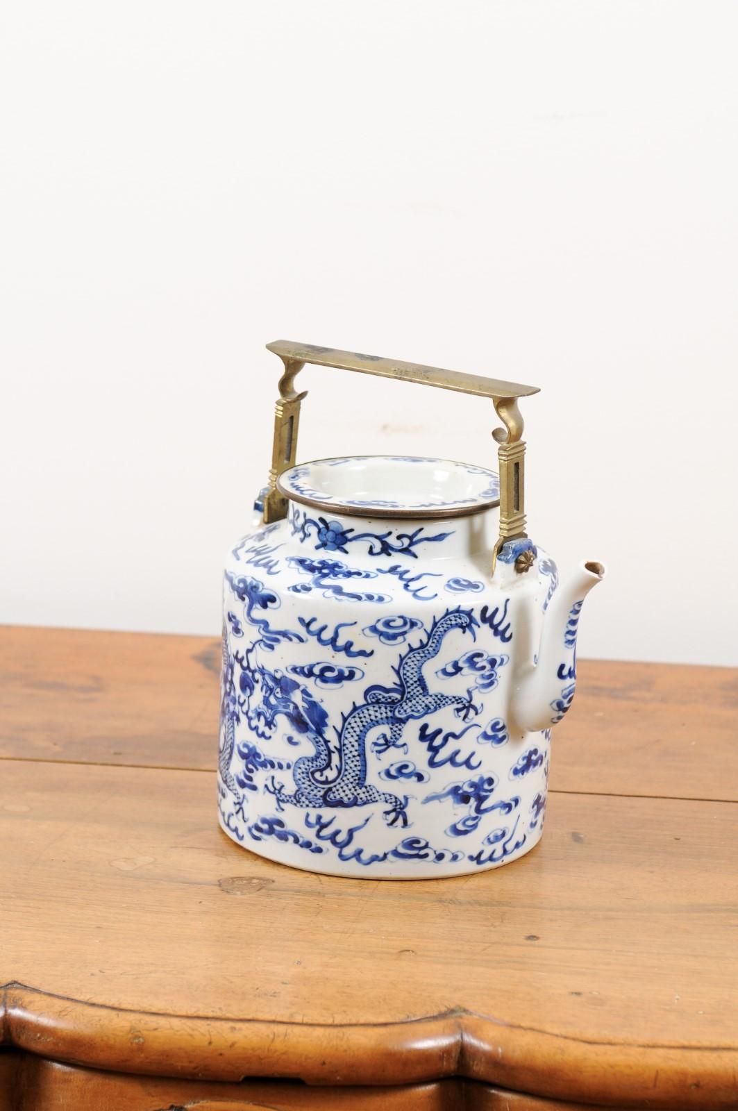 Chinese Export Early 20th Century Blue and White Porcelain Teapot with Dragons 9