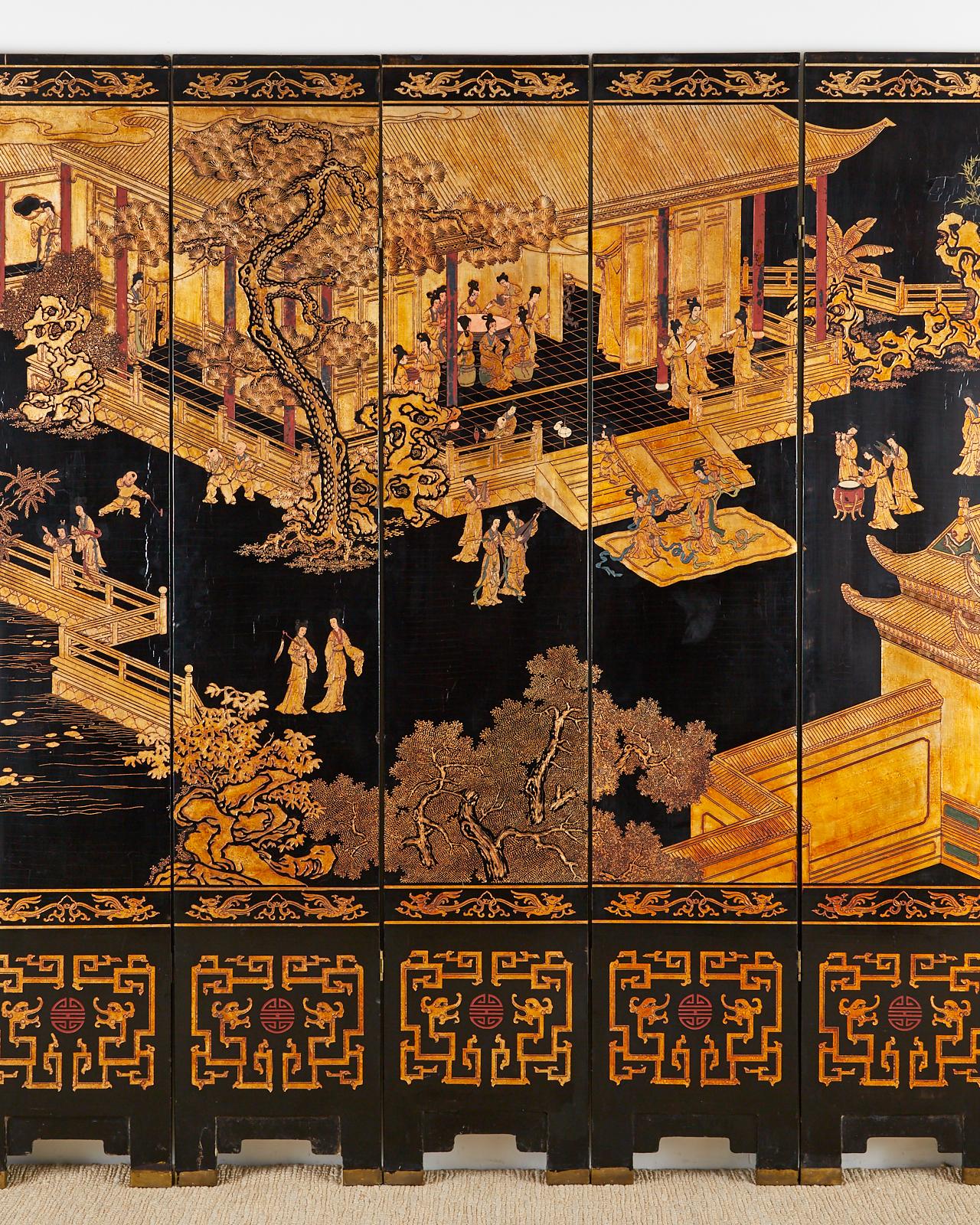 Hand-Crafted Chinese Export Eight-Panel Lacquer Gilt Coromandel Screen
