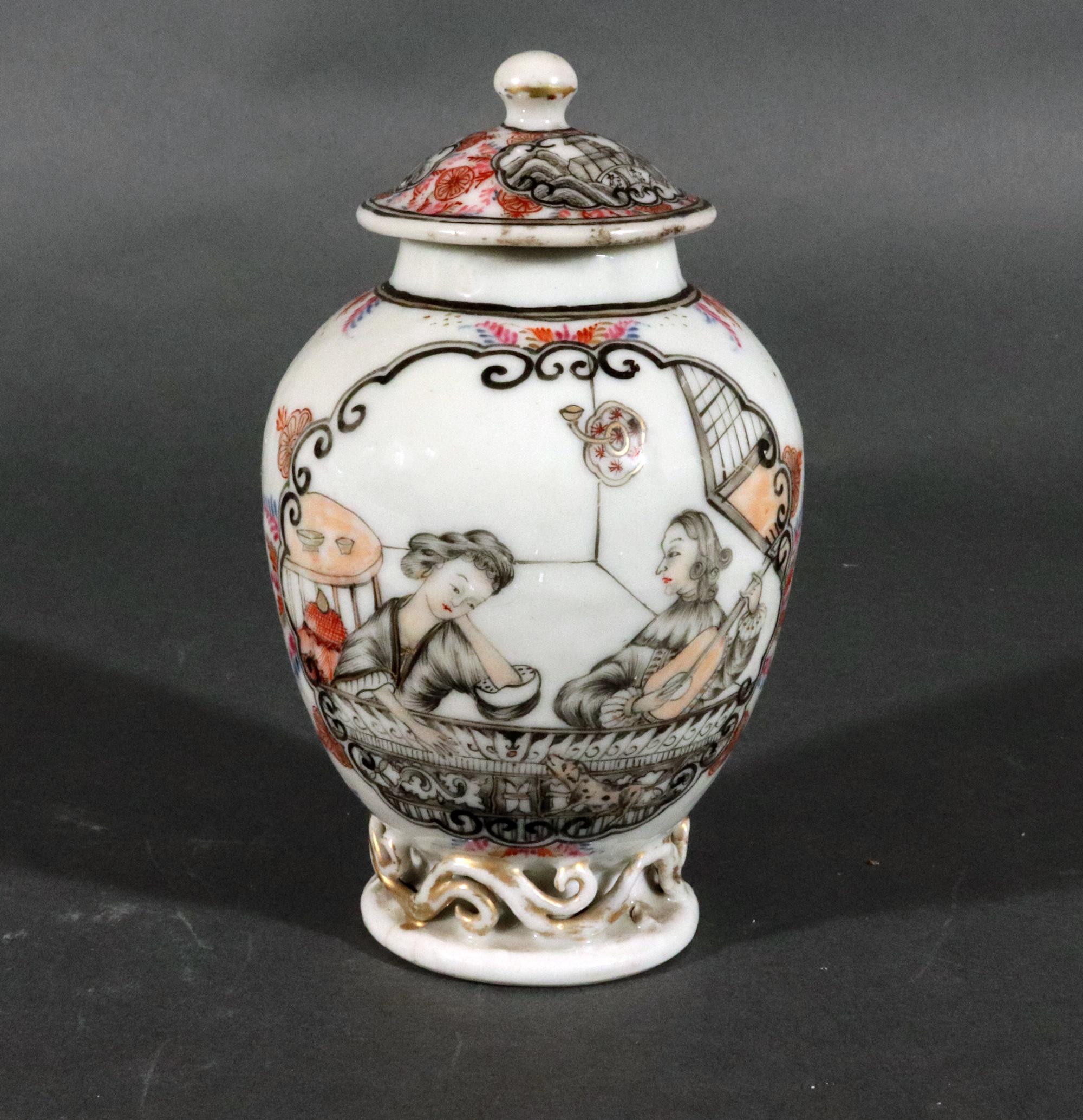 Chinese Export En Grisaille Teapoy with European Figures,
Mandolin Players and Lady with Dog,
Circa 1735

The charming Chinese Export porcelain teapoy and cover is painted to each side en grisaille with iron-red details.

To one side is an image of