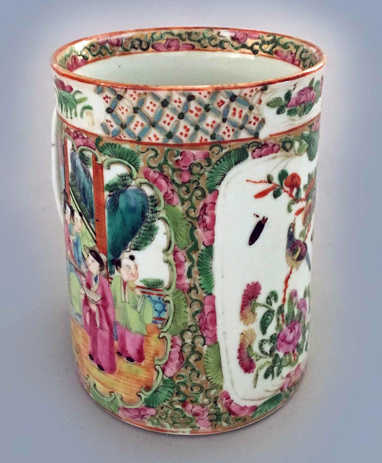 Chinese Export Famille Rose Mug, circa 1850 In Good Condition For Sale In Sheffield, MA