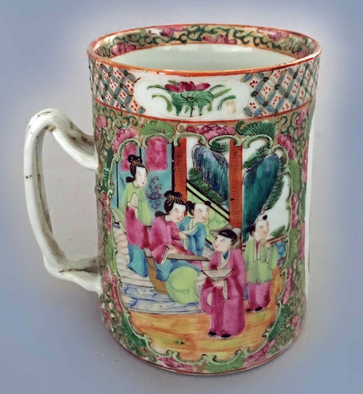 Mid-19th Century Chinese Export Famille Rose Mug, circa 1850 For Sale