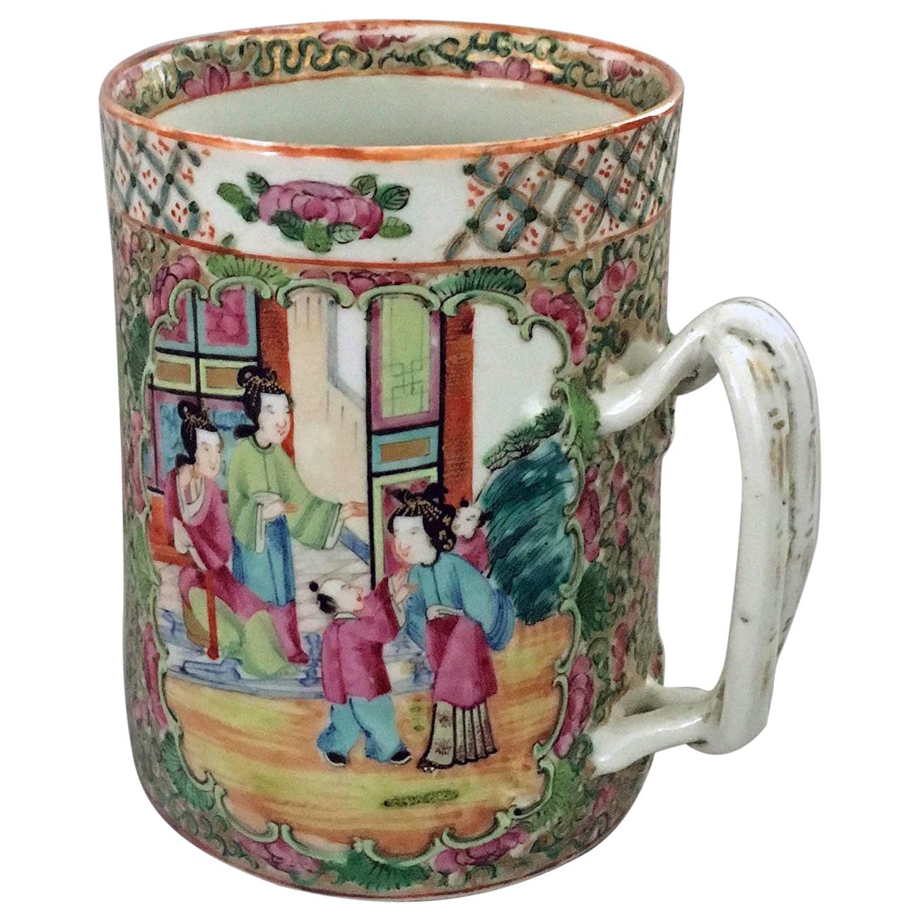 Chinese Export Famille Rose Mug, circa 1850 For Sale