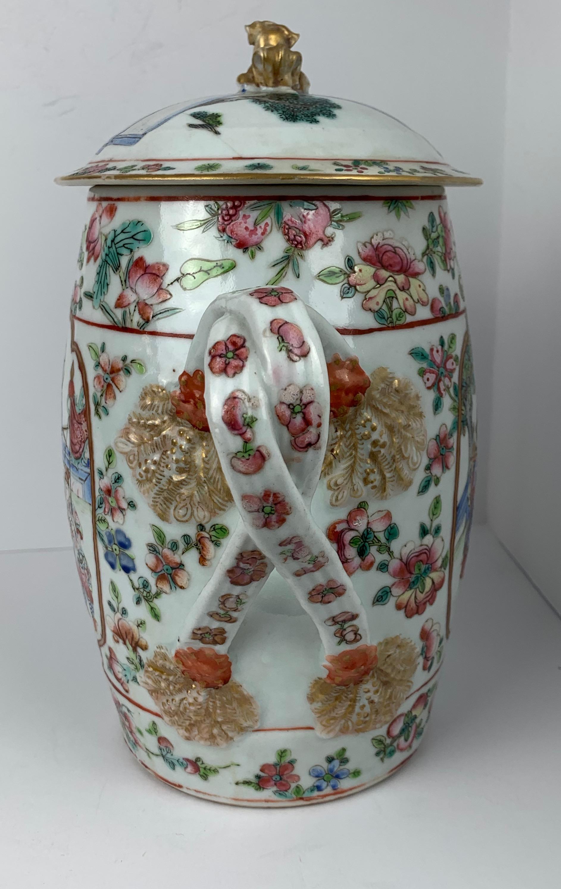 Gilt Chinese Export Rose Canton Mandarin Porcelain Cider Jug with Cover, 19th Century For Sale