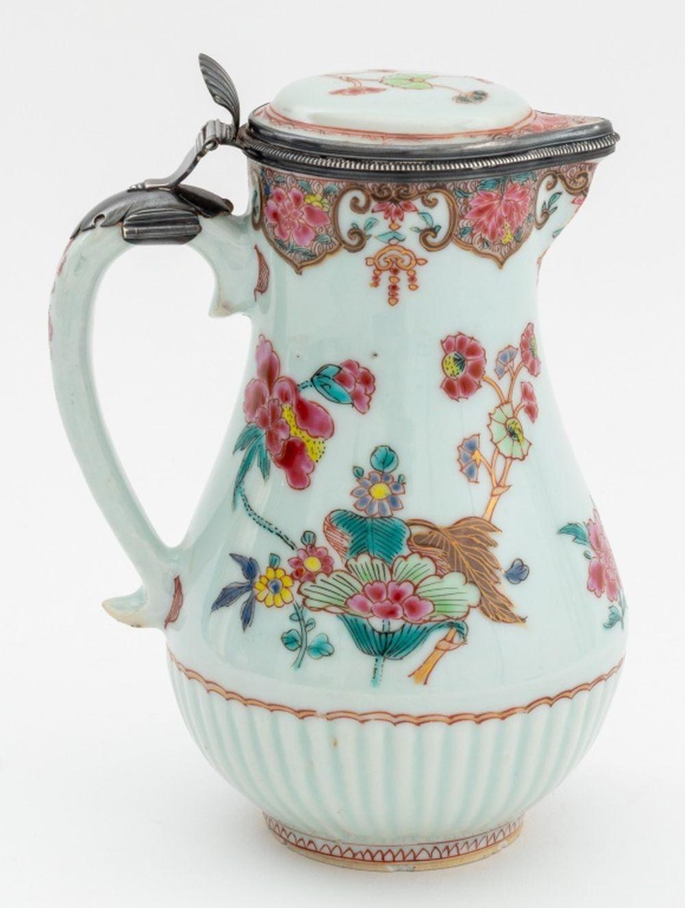 18th Century Chinese Export Famille Rose Porcelain Ewer For Sale
