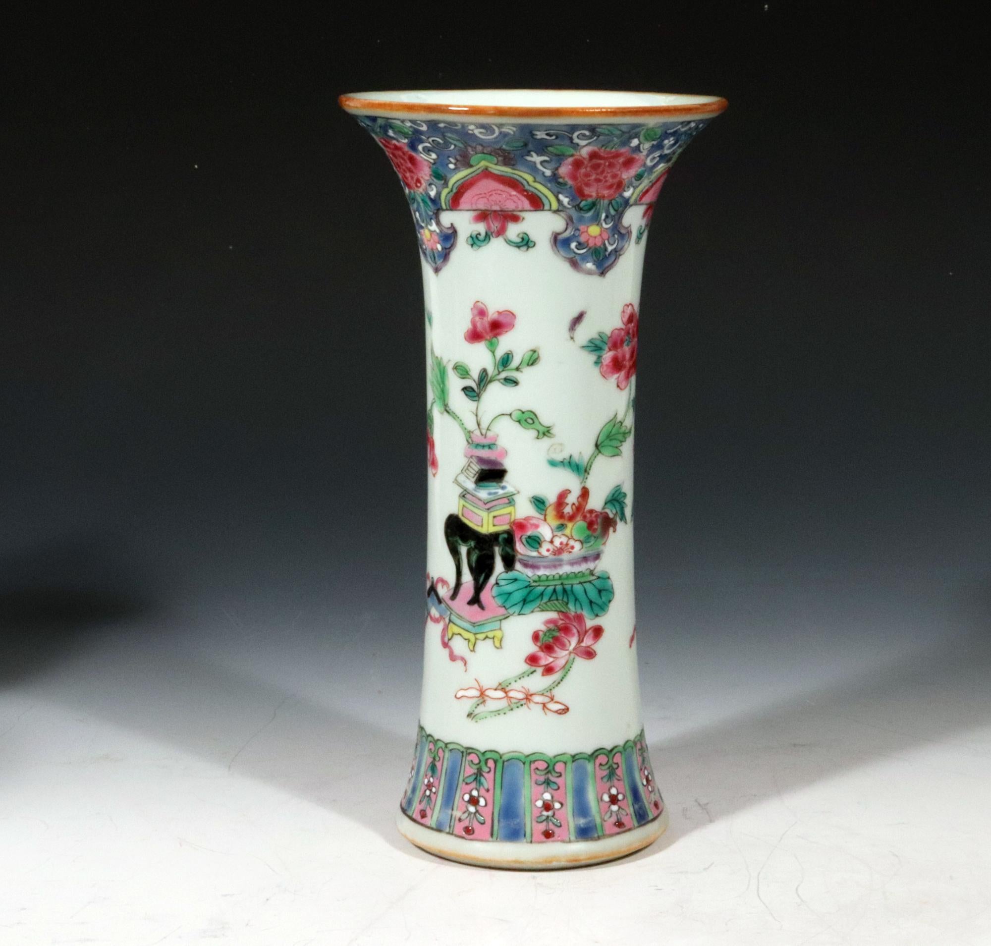 Chinese Export Famille Rose Porcelain Garniture 3