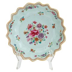 Chinese Export Famille Rose Porcelain Lobed Bowl