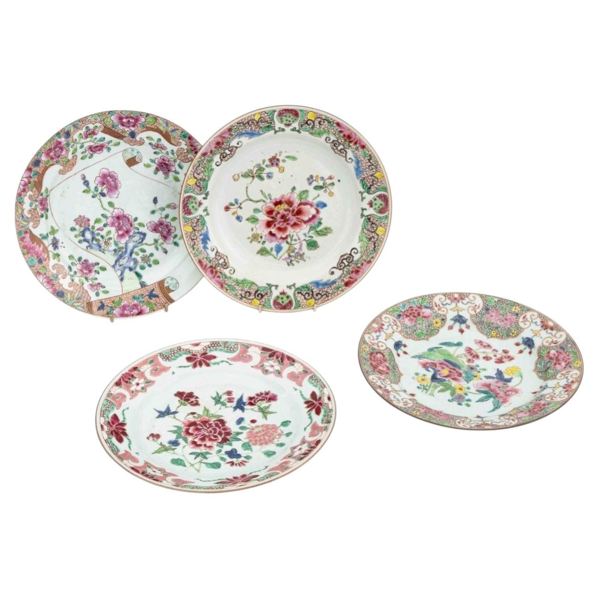 What is famille rose pattern?